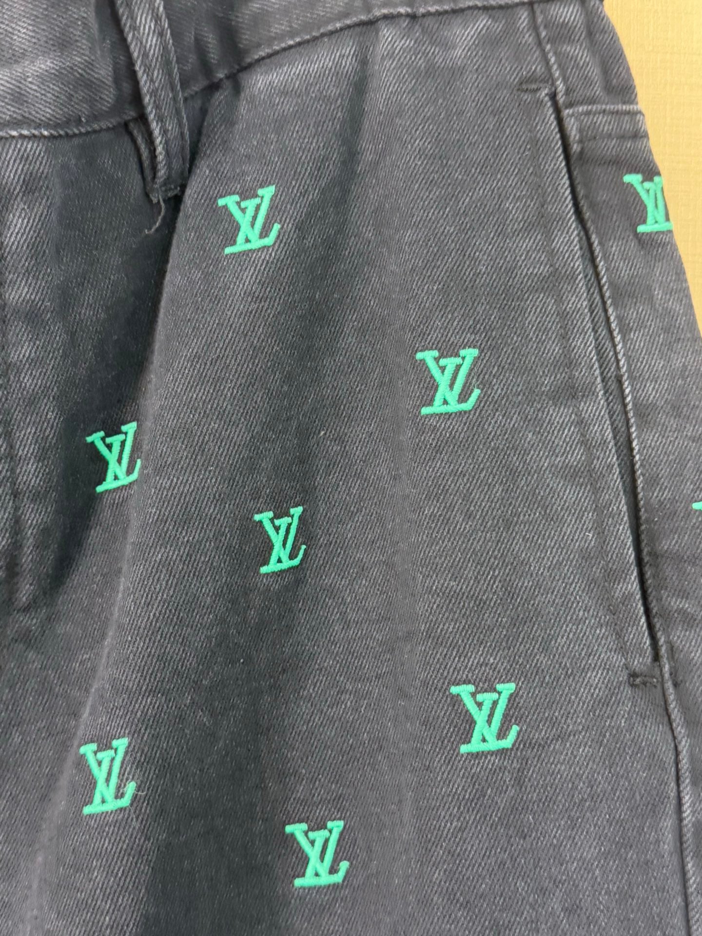 LuxluxHouse Best Quality Clothes Pants Louis Vuitton