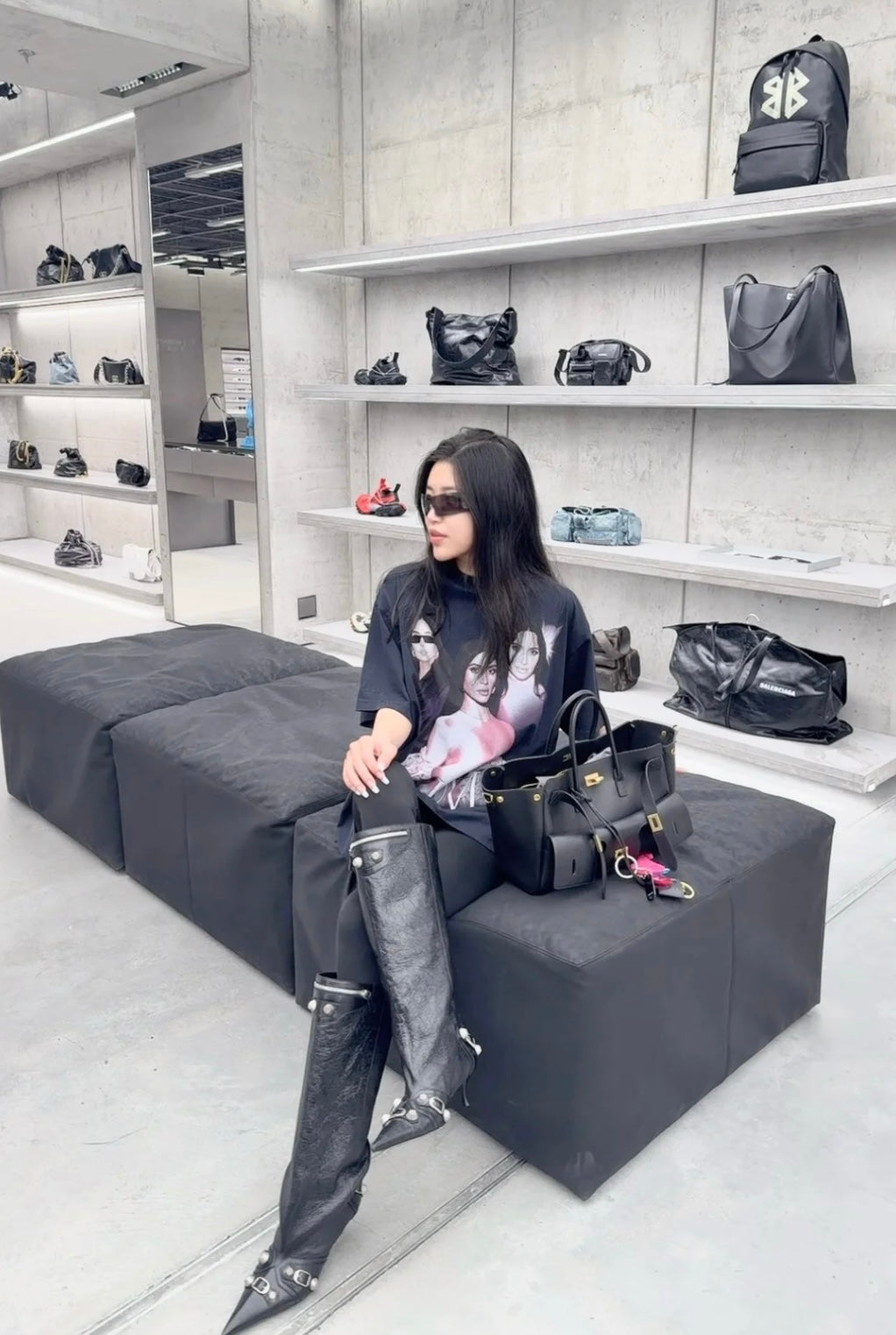 LuxluxHouse Best Quality Clothes Balenciaga T-shirt