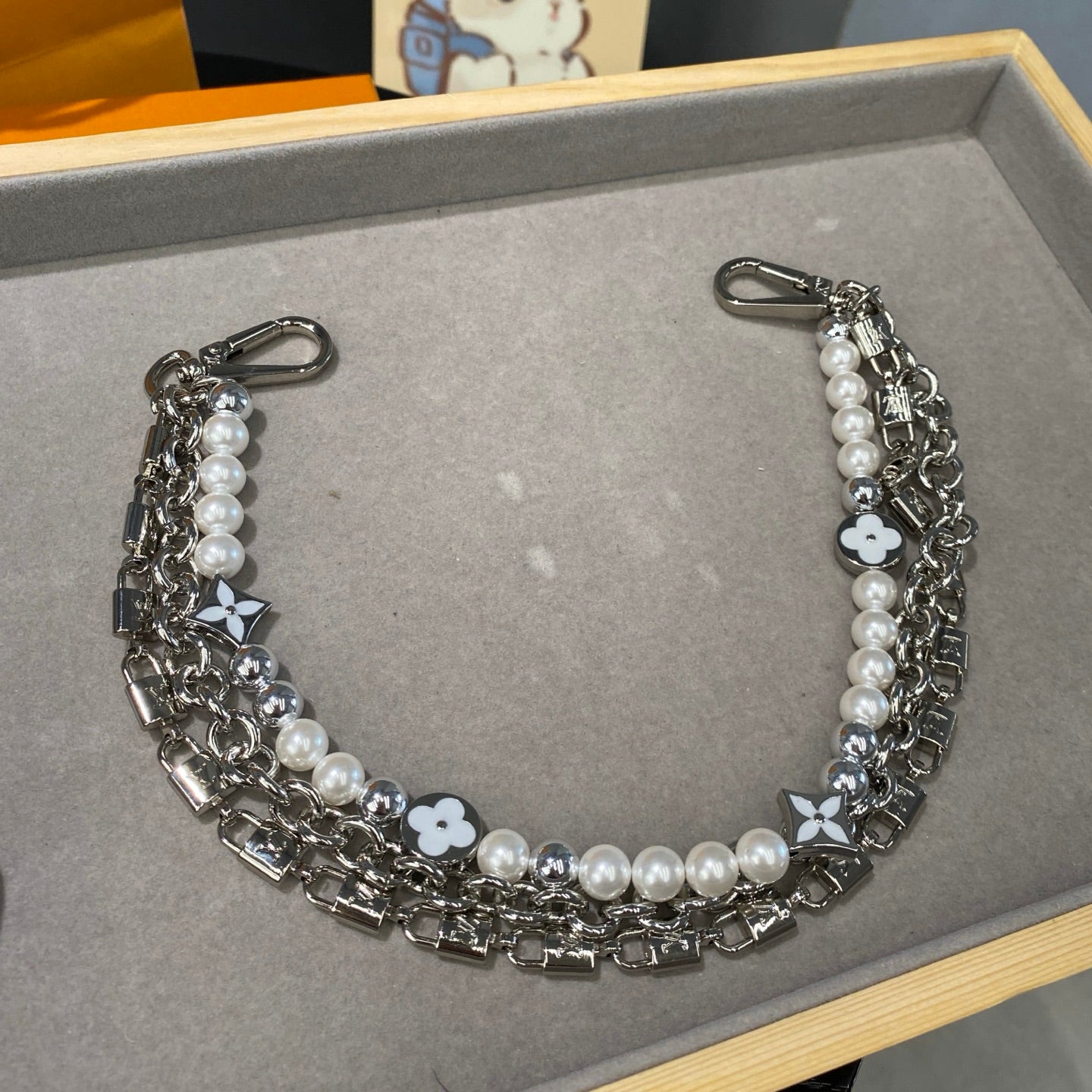 LuxluxHouse Best Quality Accessories Keychain Louis Vuitton