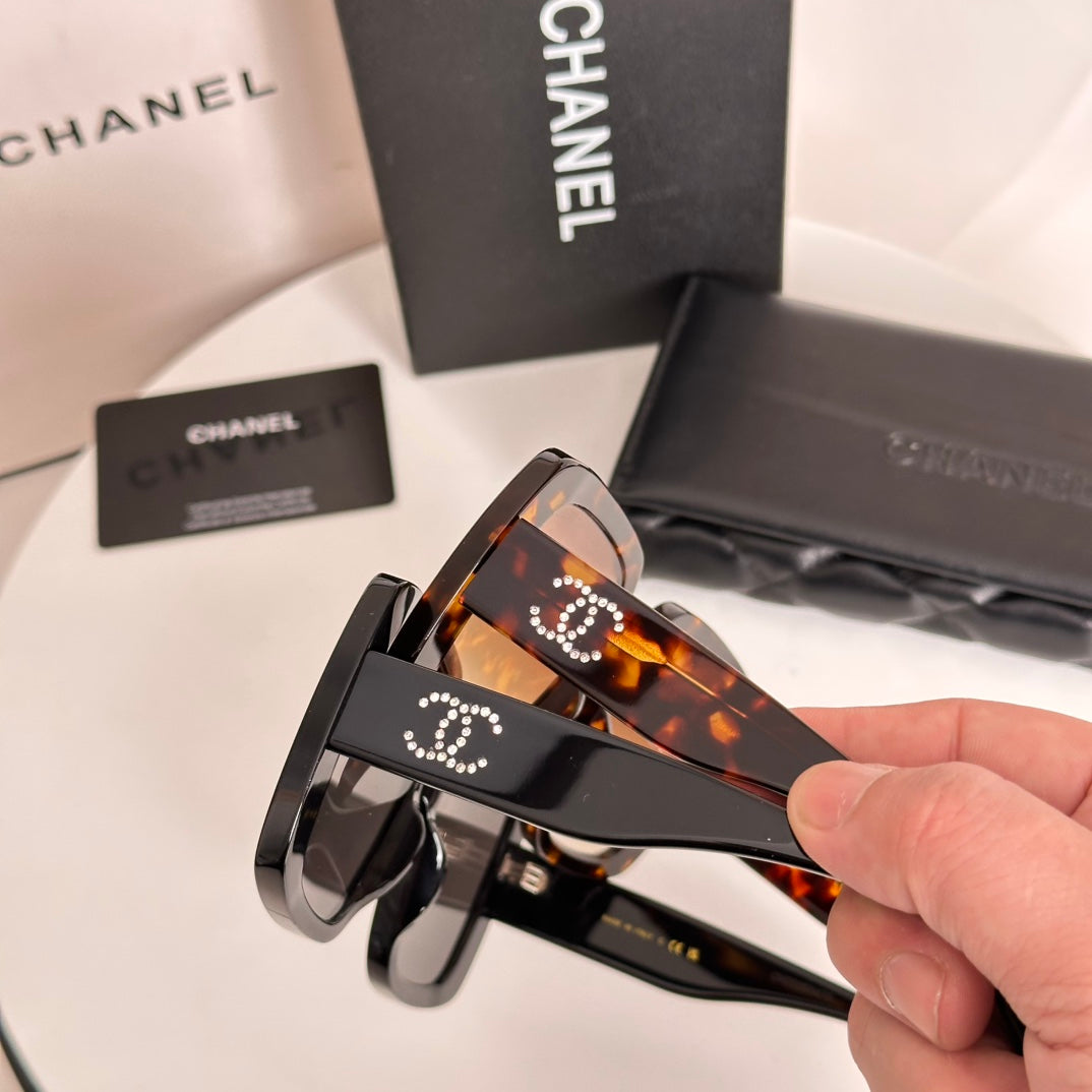 LuxluxHouse Best Quality Glasses Chanel