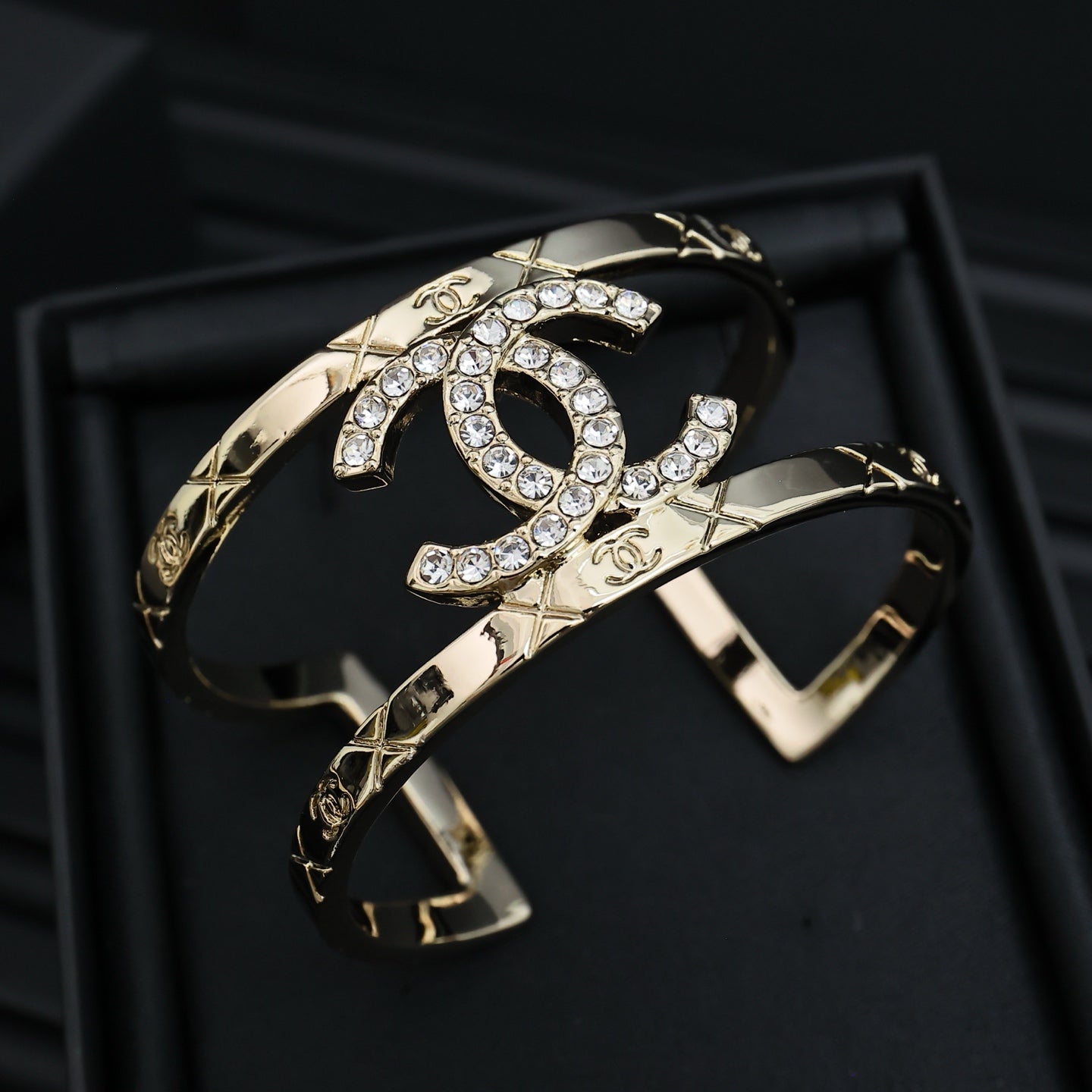 LuxluxHouse Best Quality Accessories Bracelet Bracelet Earrings Chanel Earrings