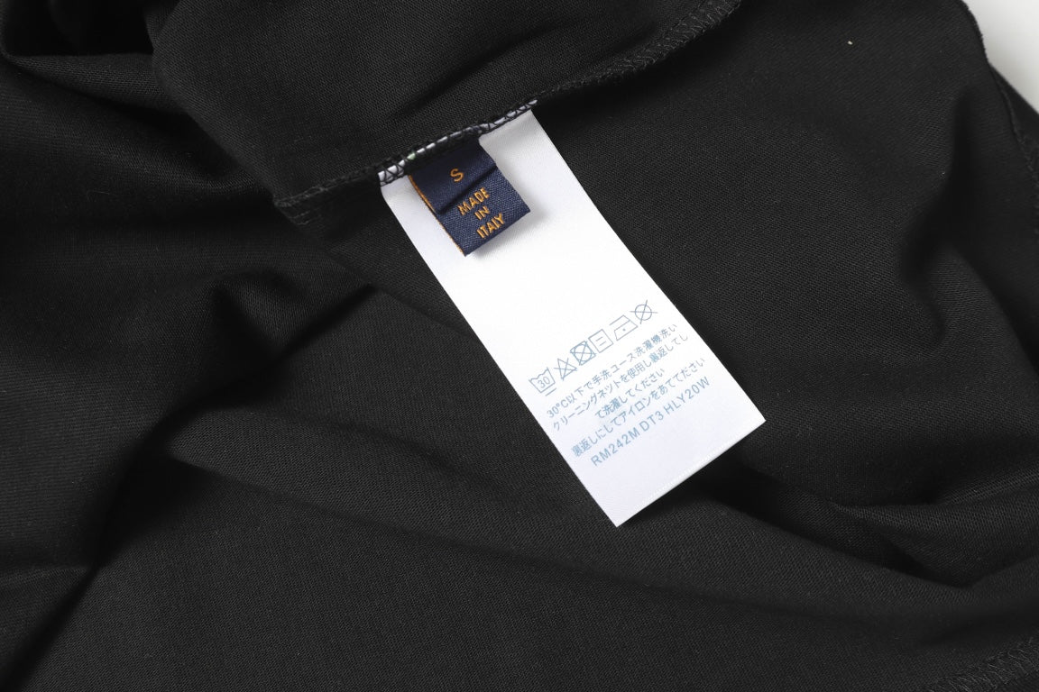 LuxluxHouse Best Quality Clothes T-shirt Louis Vuitton