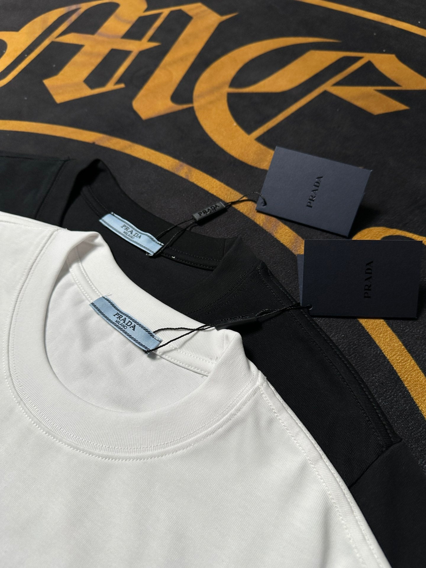 LuxluxHouse Best Quality Clothes T-shirt Prada