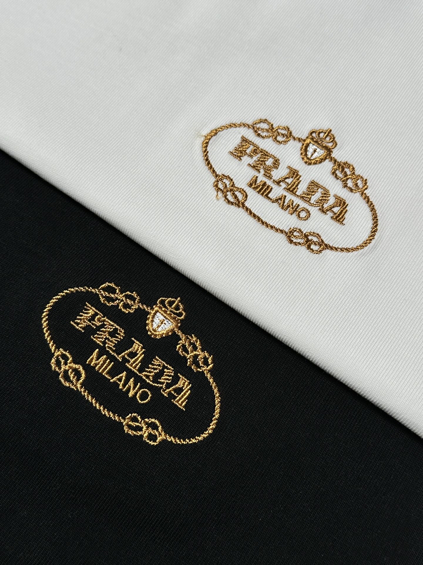 LuxluxHouse Best Quality Clothes T-shirt Prada