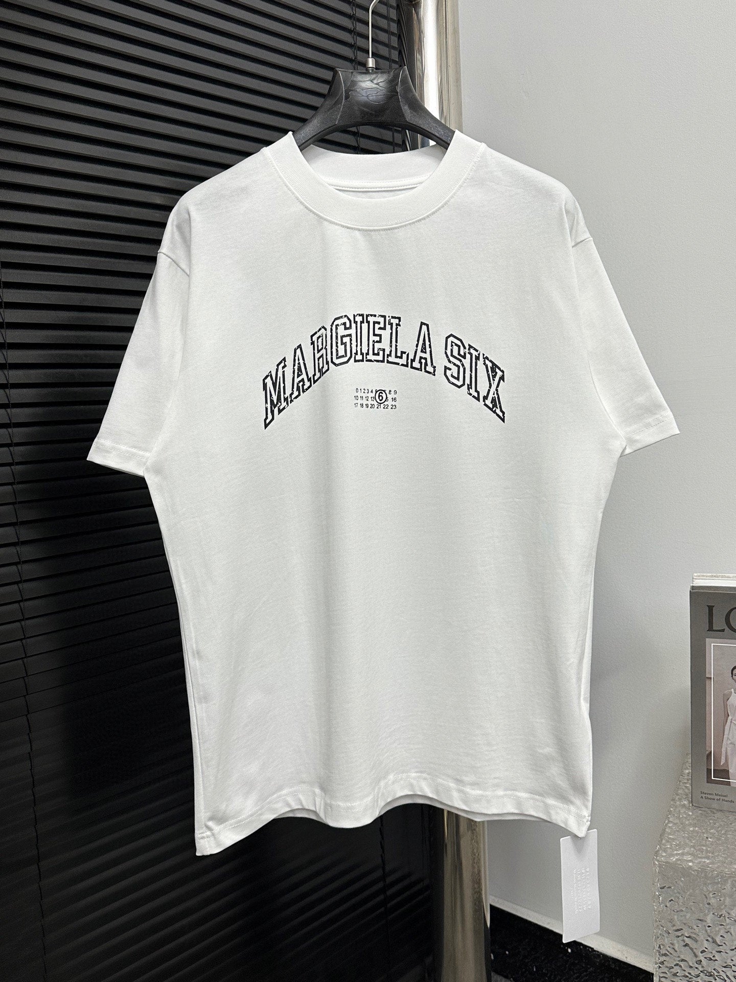 LuxluxHouse Best Quality Clothes T-shirt Chanel & Maison Margiela