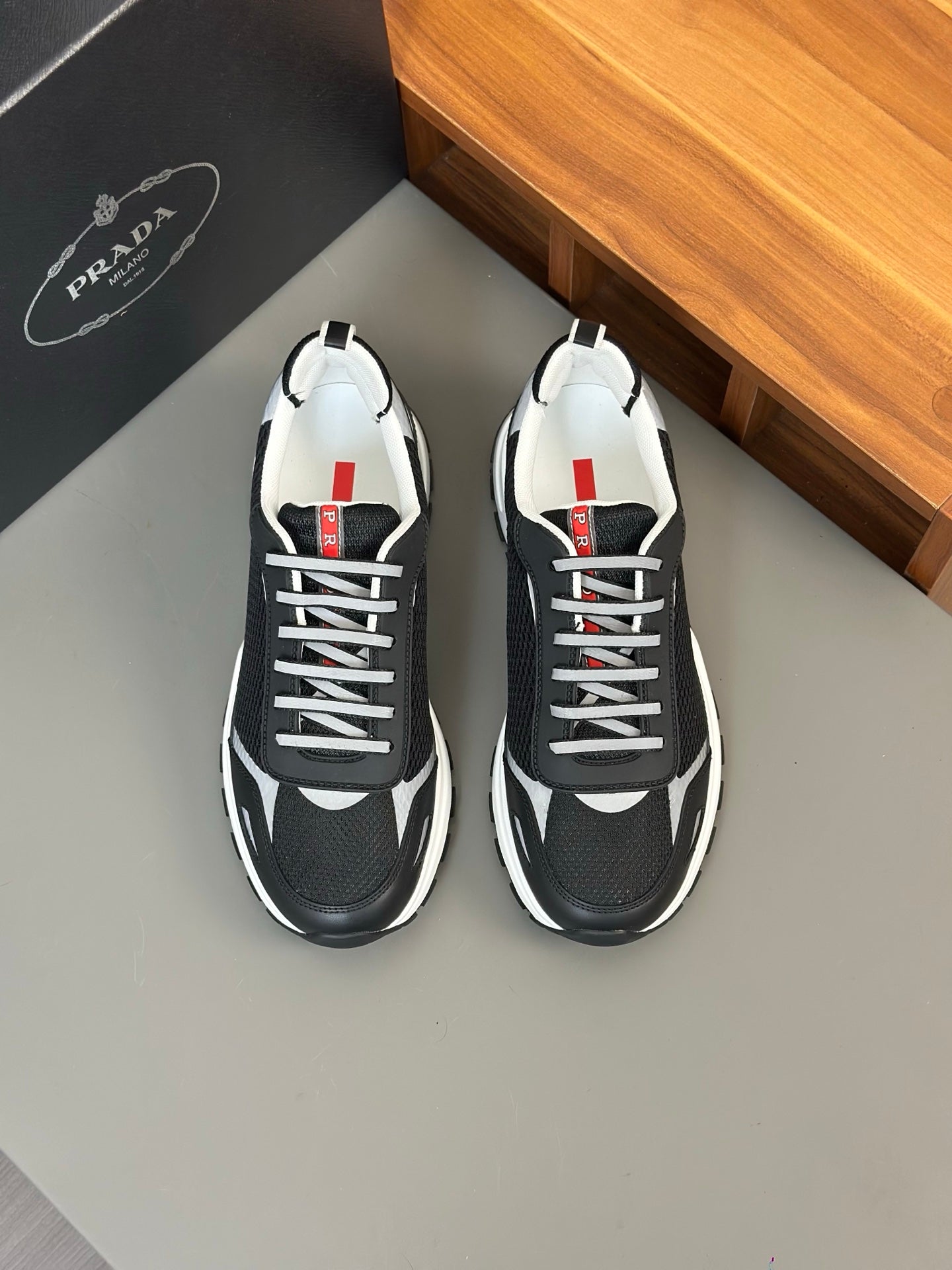 LuxluxHouse Best Quality Shoes Prada