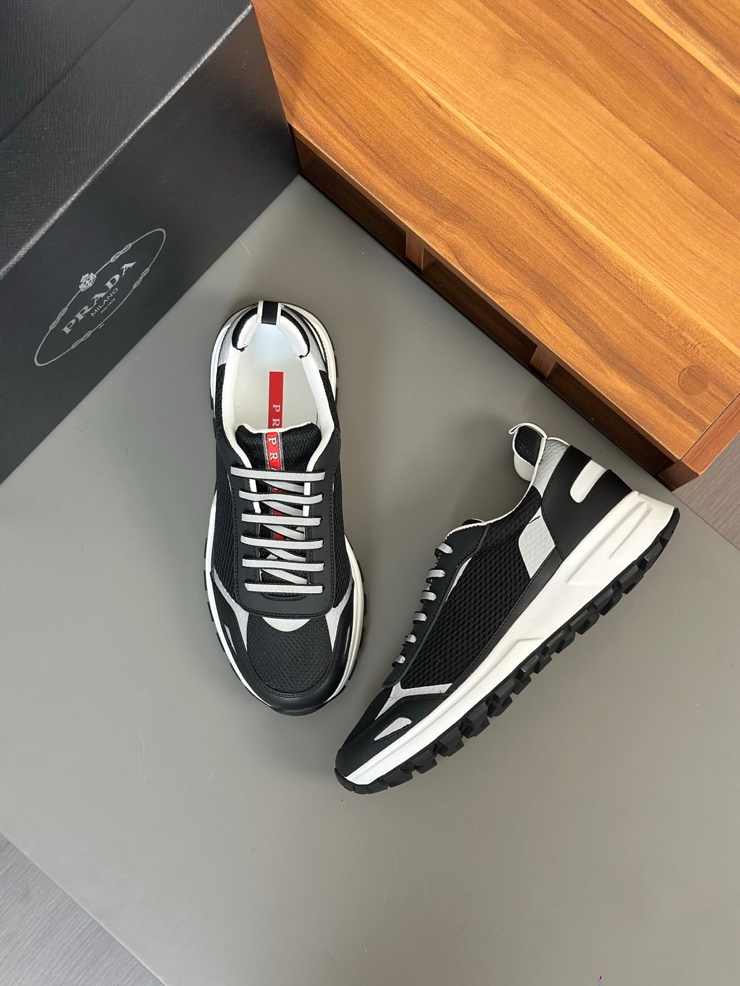 LuxluxHouse Best Quality Shoes Prada