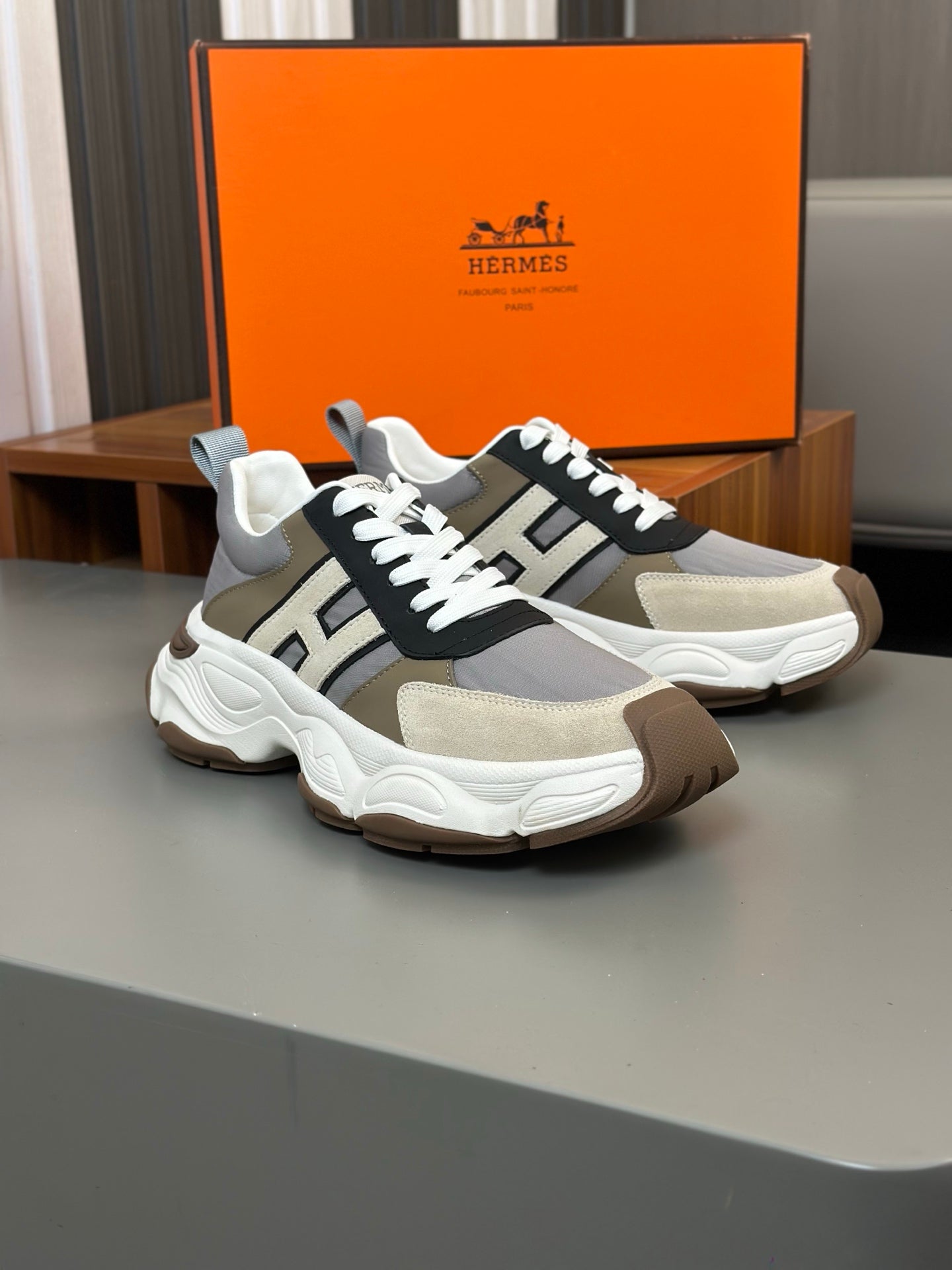 LuxluxHouse Best Quality Shoes Hermes