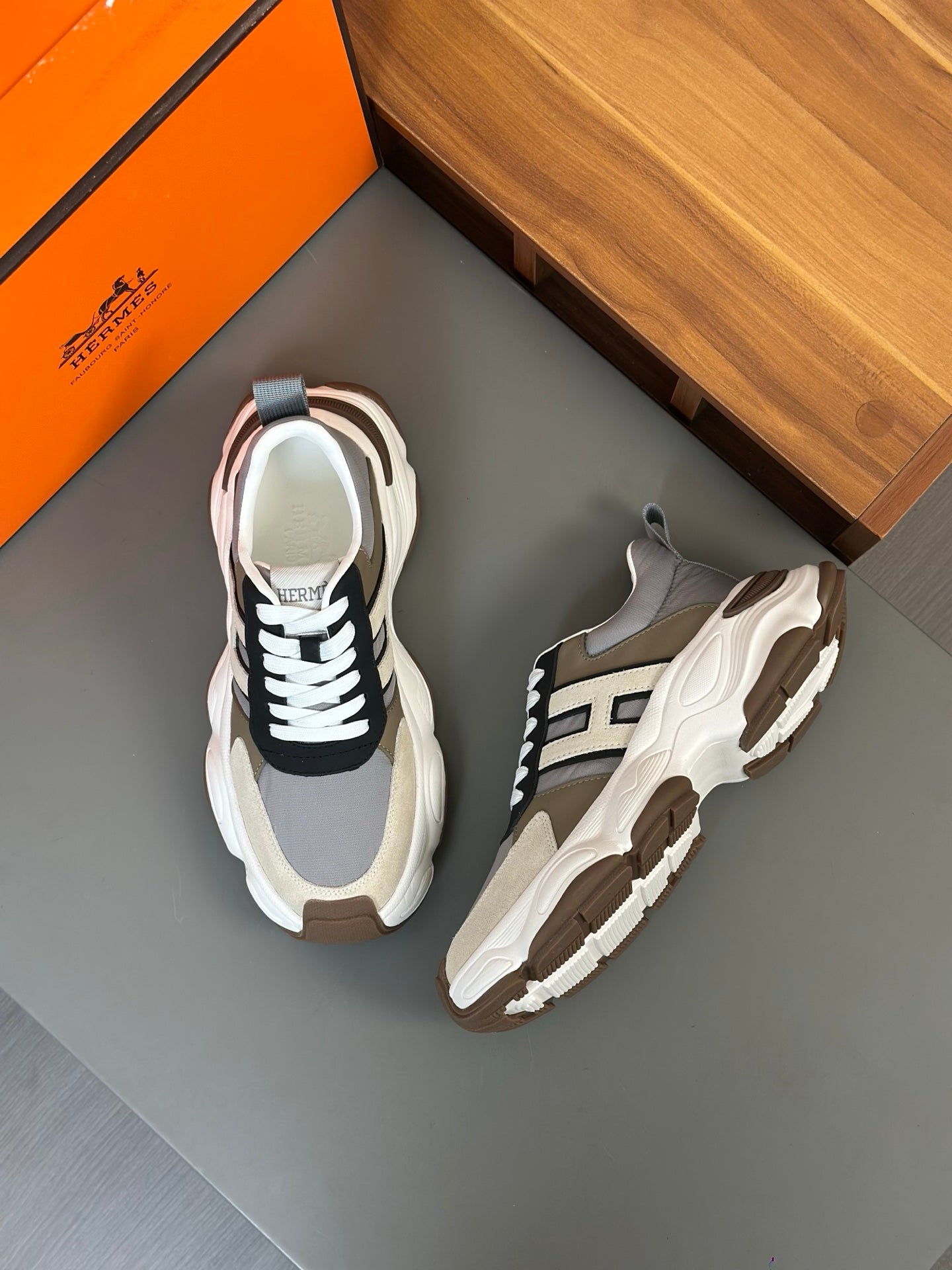 LuxluxHouse Best Quality Shoes Hermes