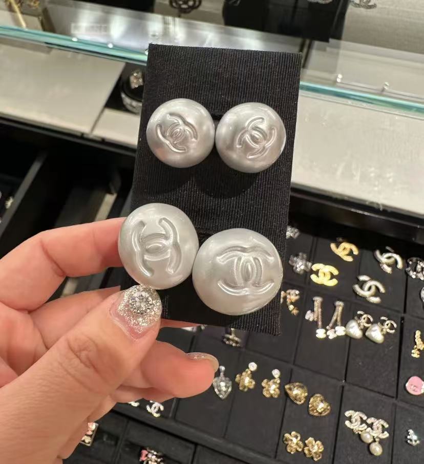 LuxluxHouse Best Quality Accessories Chanel Earrings