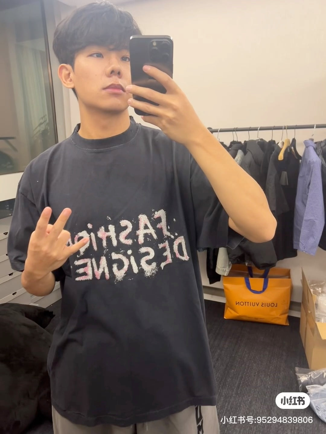 LuxluxHouse Best Quality Clothes Balenciaga T-shirt