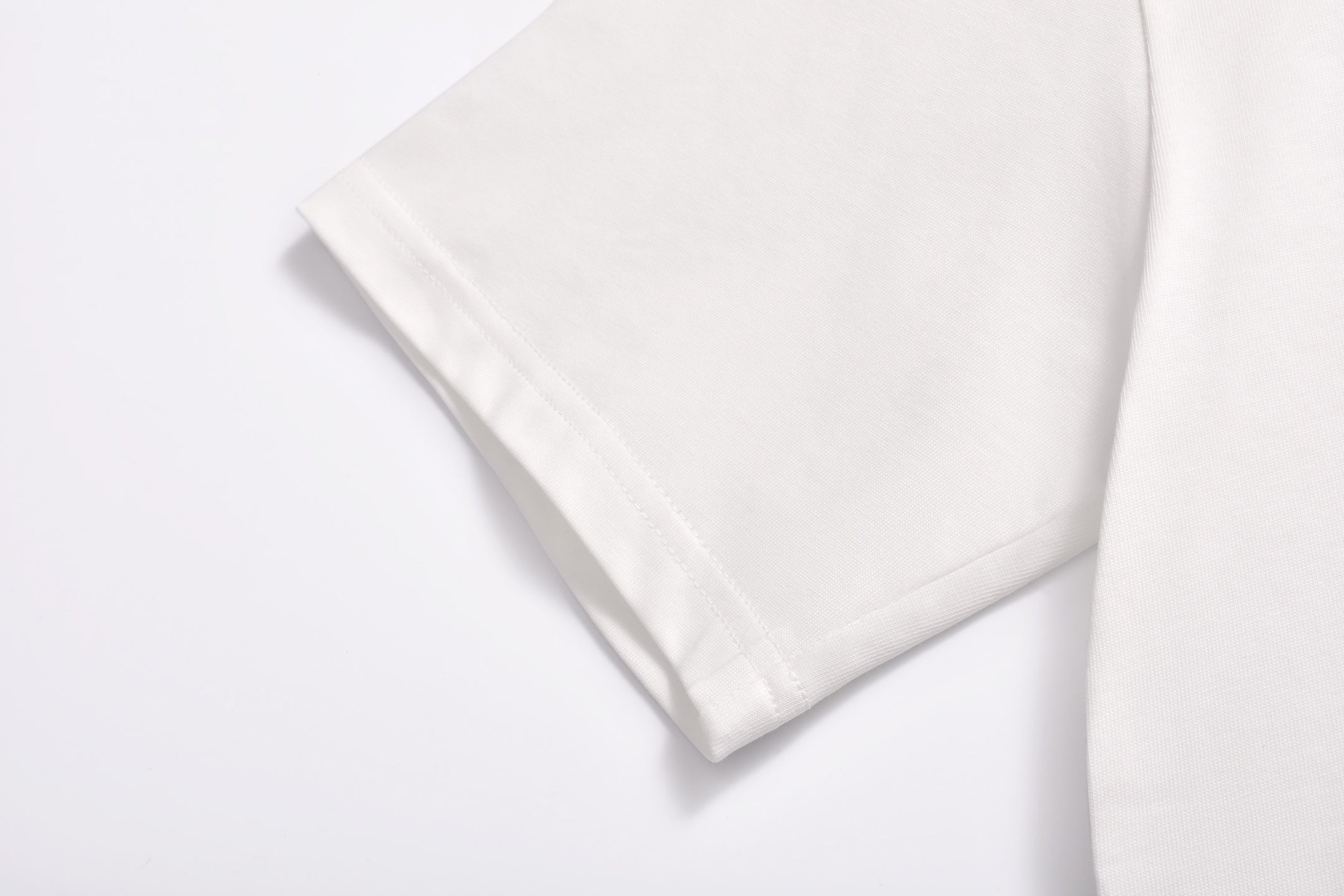 LuxluxHouse Best Quality Clothes T-shirt Moncler