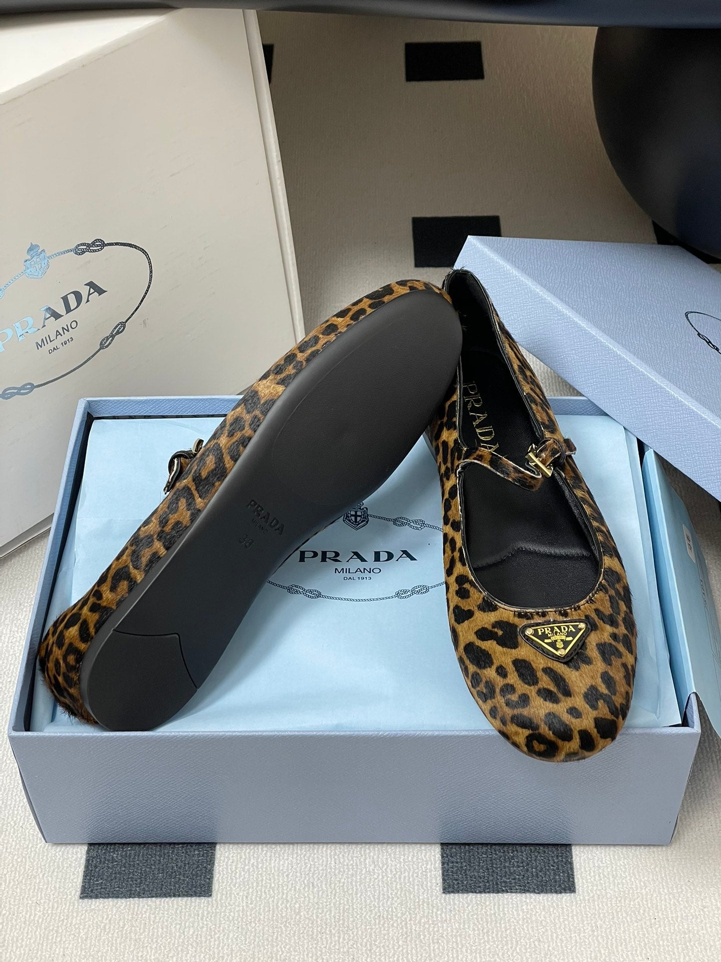 LuxluxHouse Best Quality Women Shoes Prada