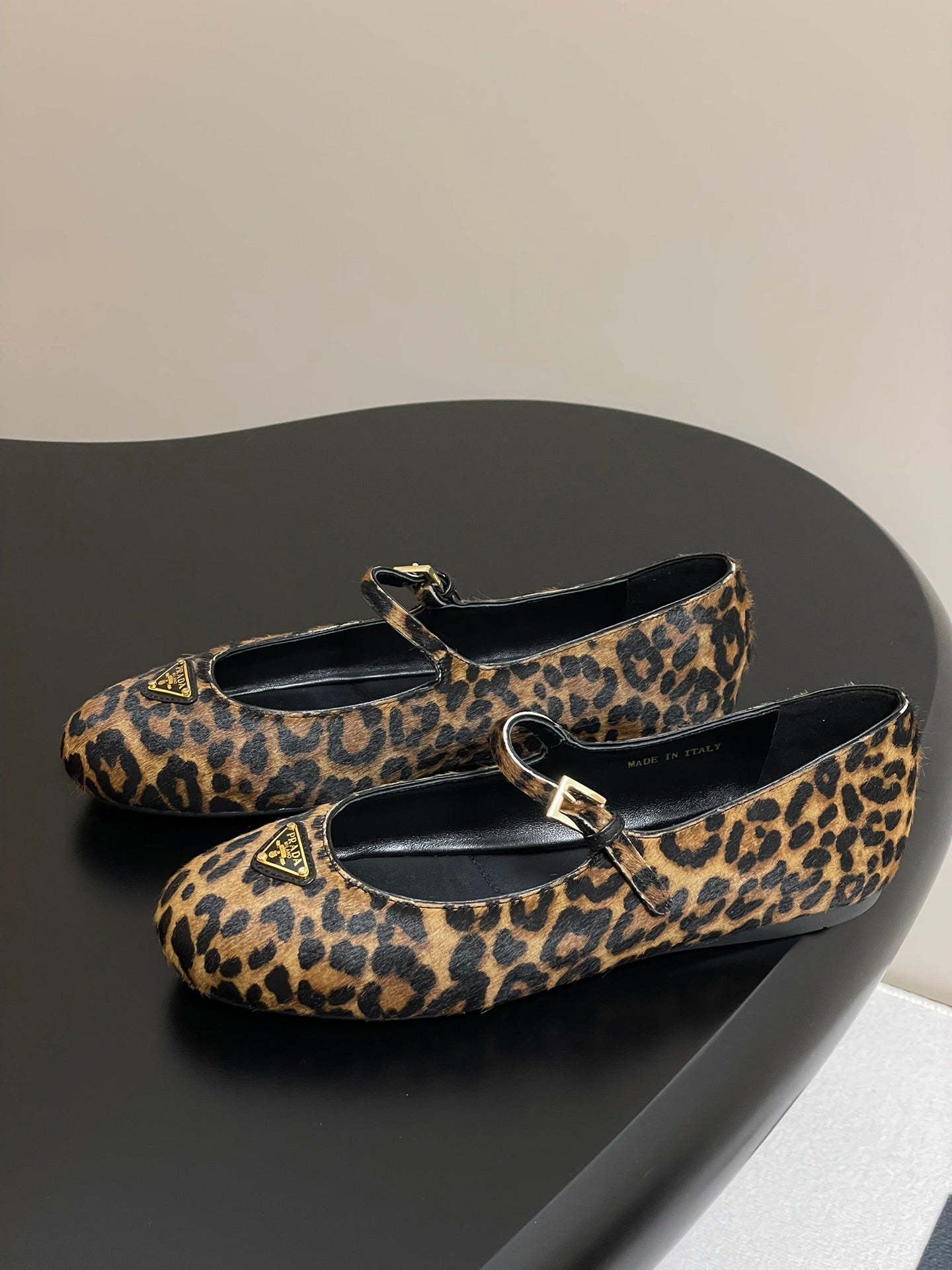 LuxluxHouse Best Quality Women Shoes Prada