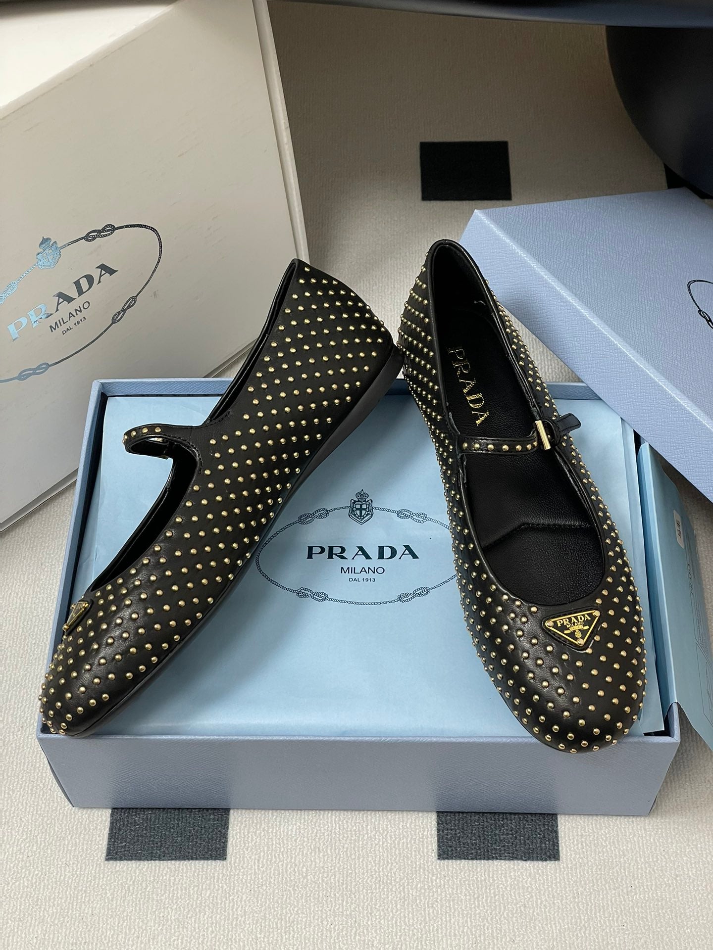 LuxluxHouse Best Quality Women Shoes Prada