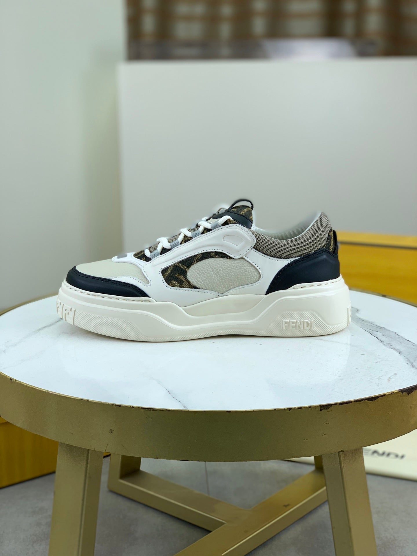 LuxluxHouse Best Quality Shoes Fendi