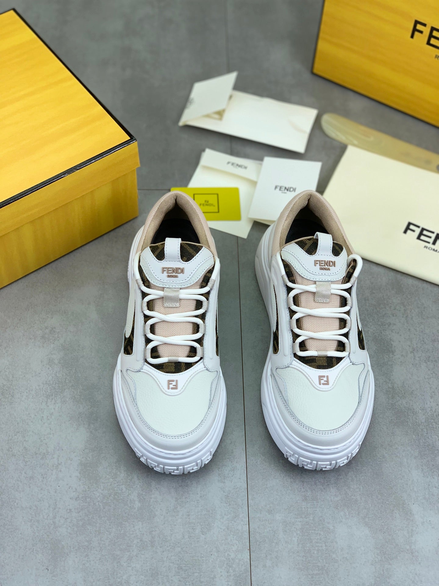 LuxluxHouse Best Quality Shoes Fendi