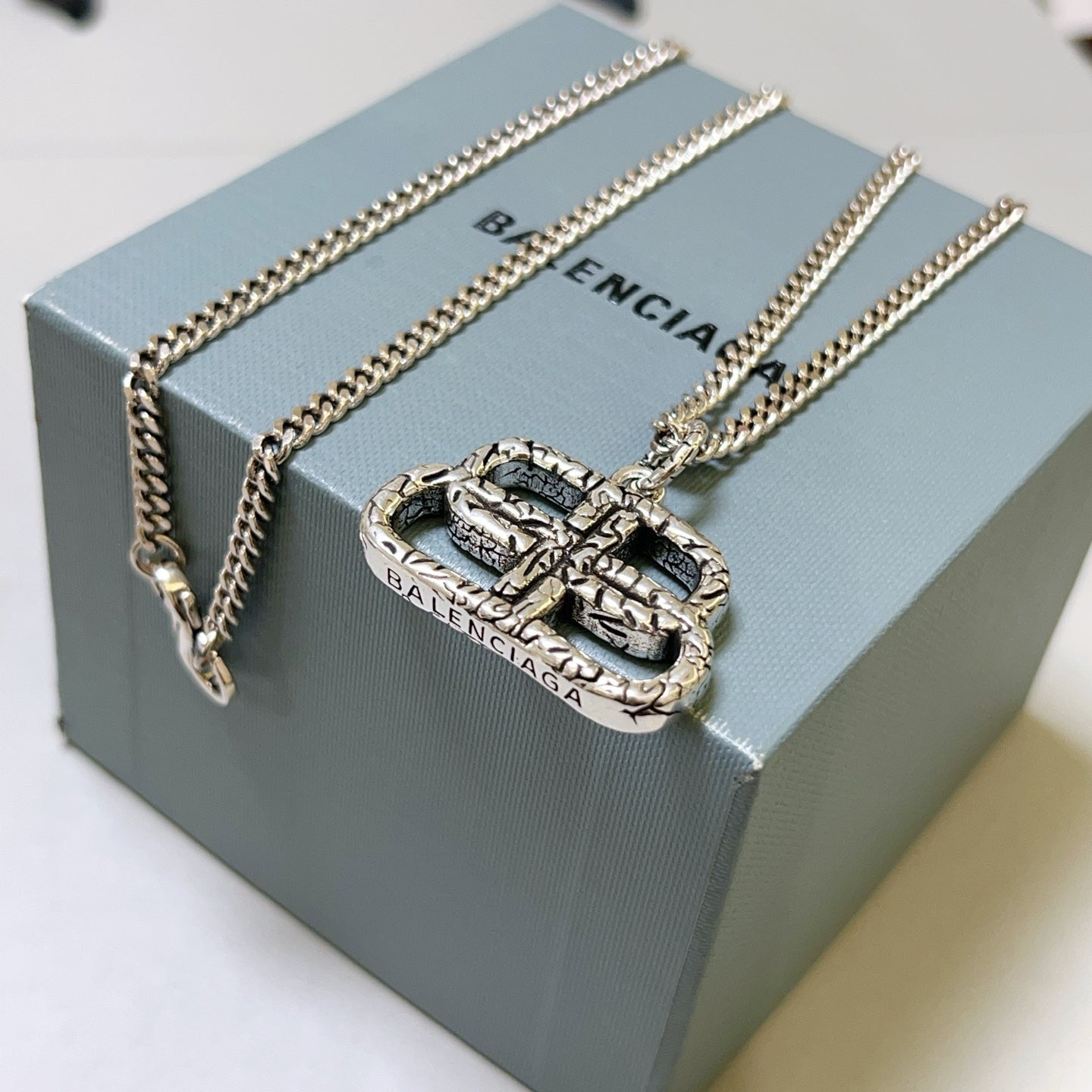 LuxluxHouse Best Quality Accessories Necklace Balenciaga