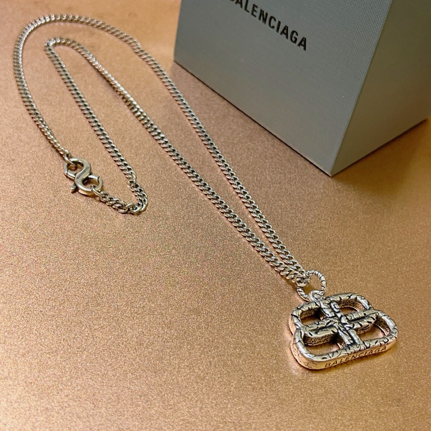 LuxluxHouse Best Quality Accessories Necklace Balenciaga