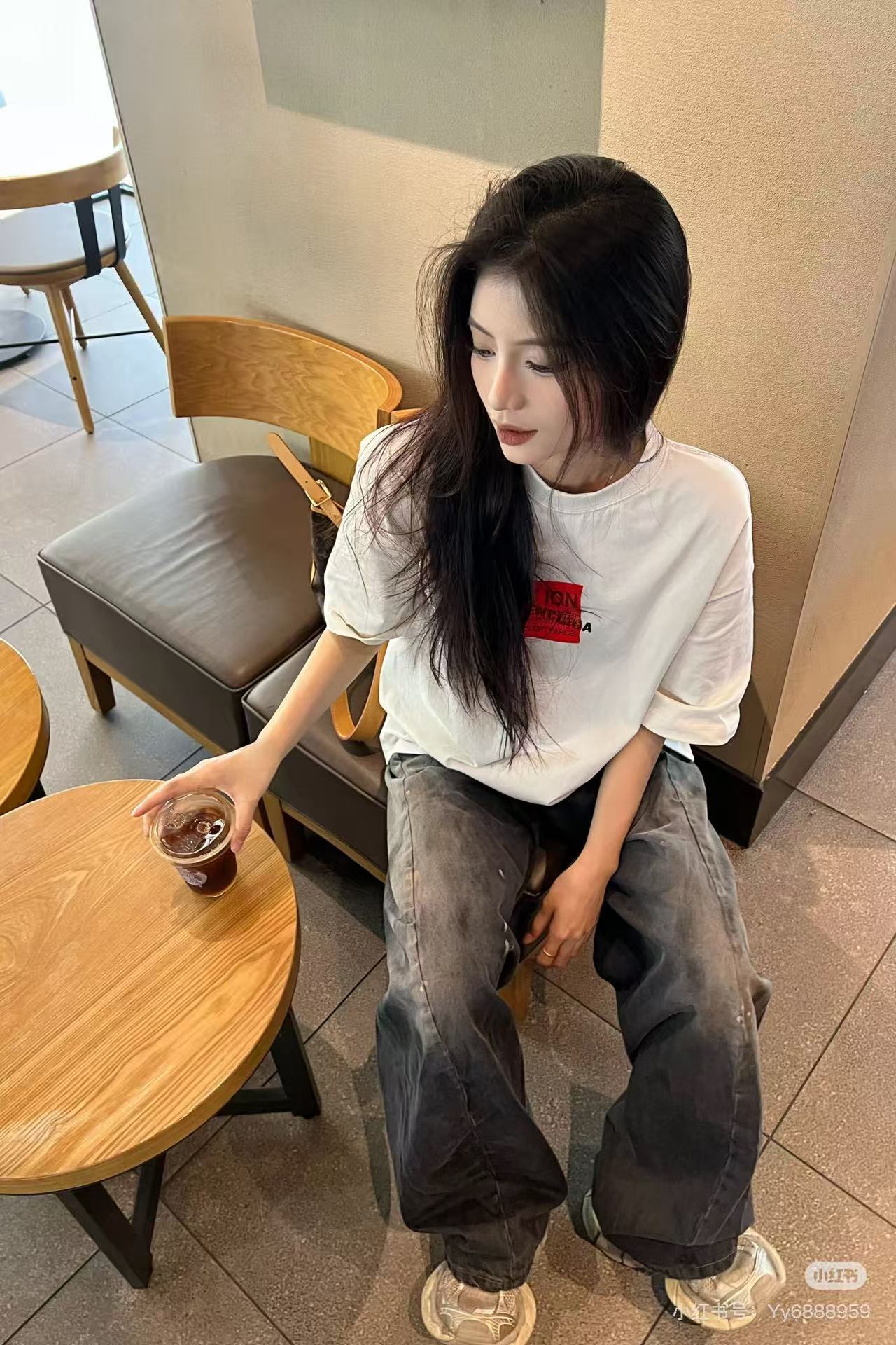 LuxluxHouse Best Quality Clothes Balenciaga T-shirt