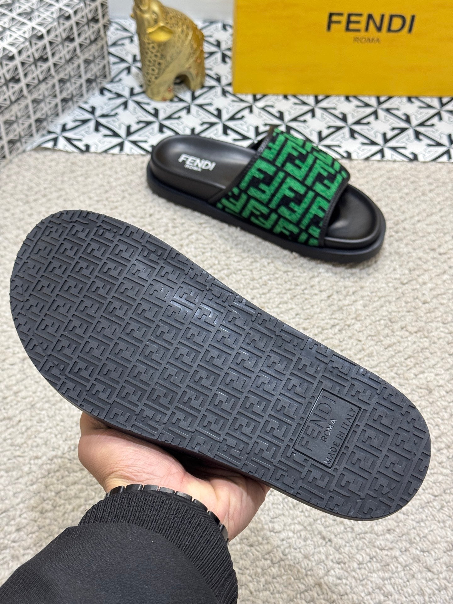 LuxluxHouse Best Quality Sandals Fendi