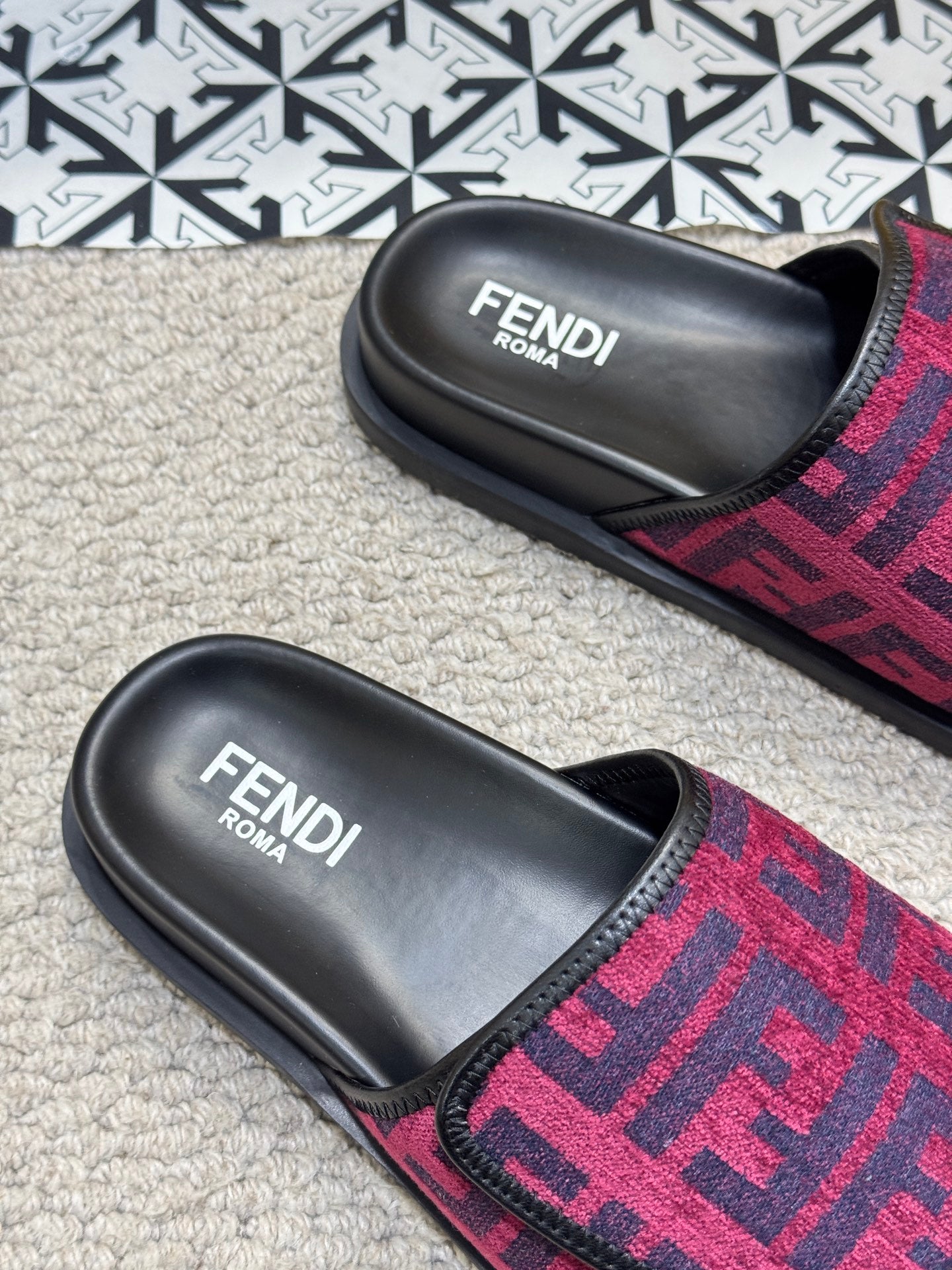LuxluxHouse Best Quality Sandals Fendi