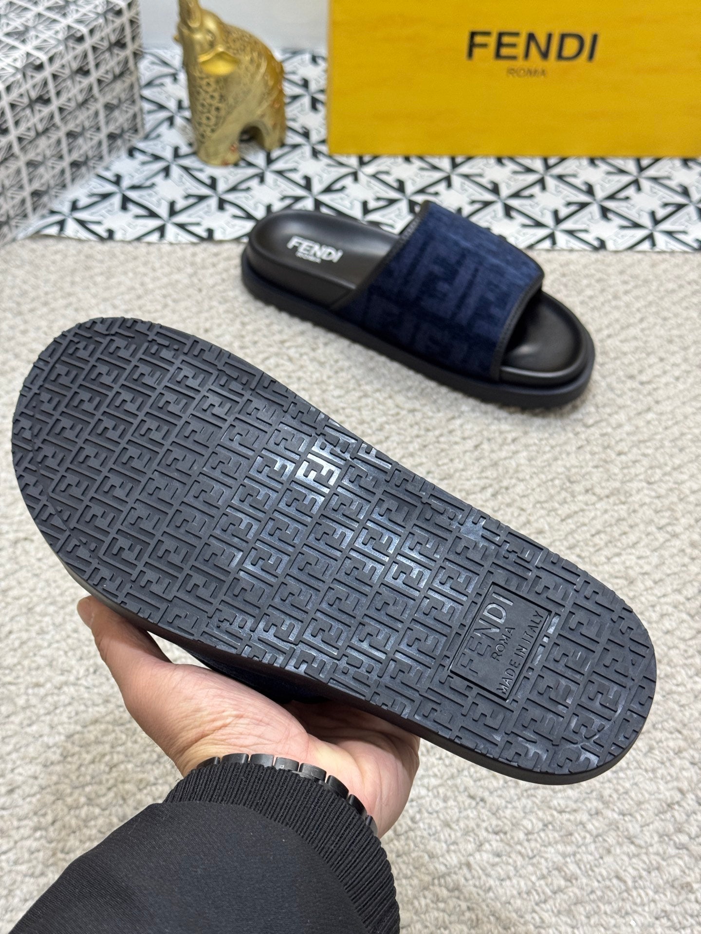 LuxluxHouse Best Quality Sandals Fendi