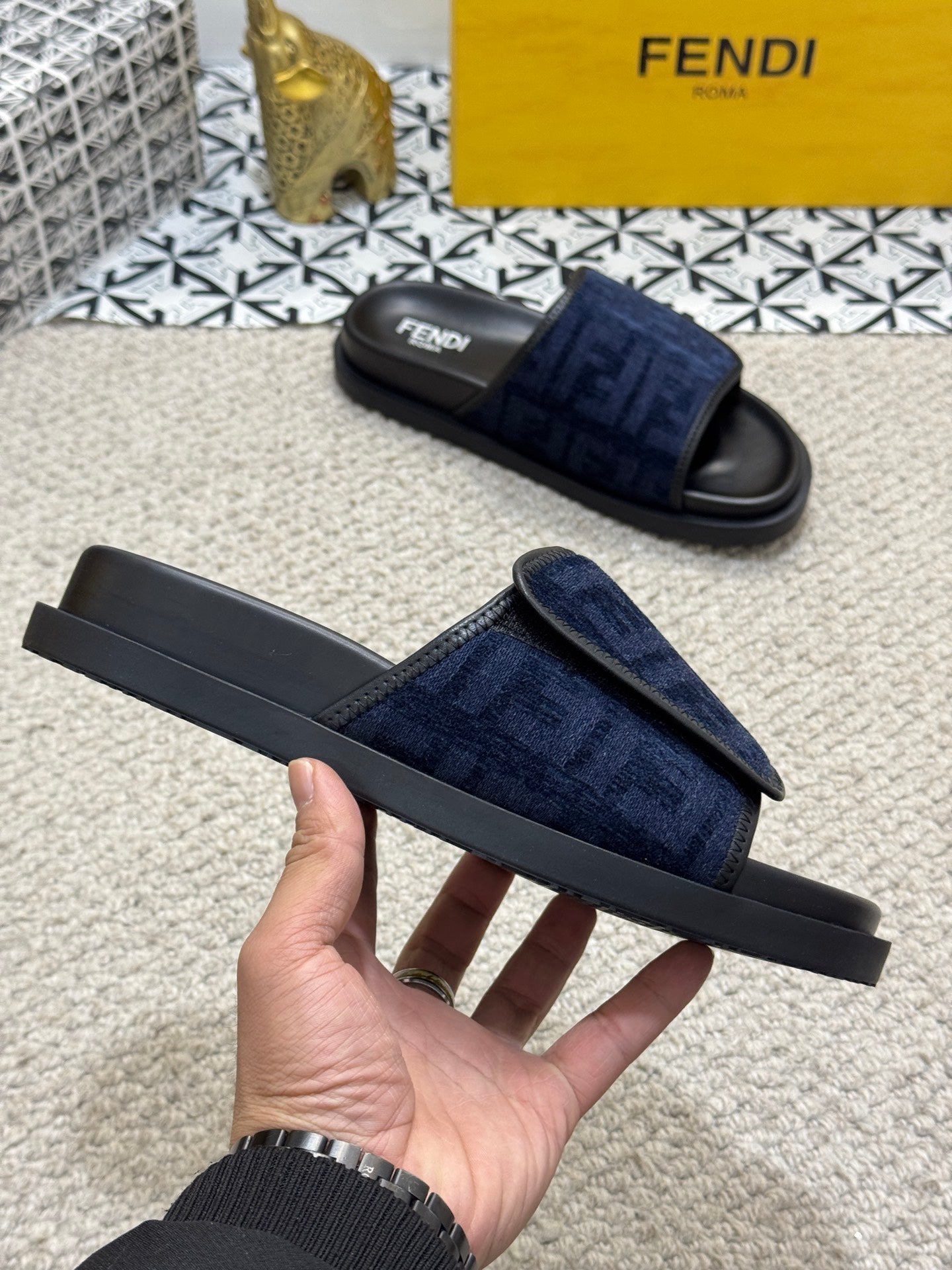 LuxluxHouse Best Quality Sandals Fendi