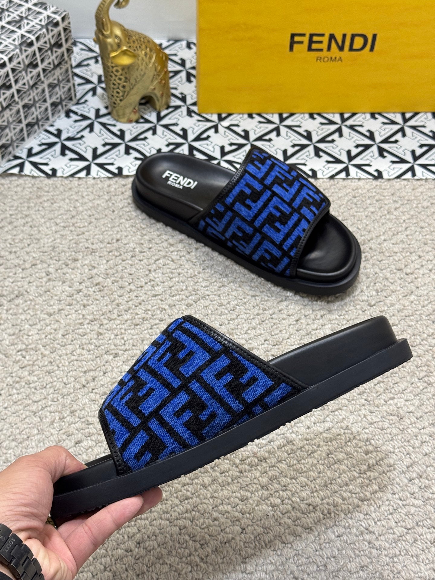 LuxluxHouse Best Quality Sandals Fendi