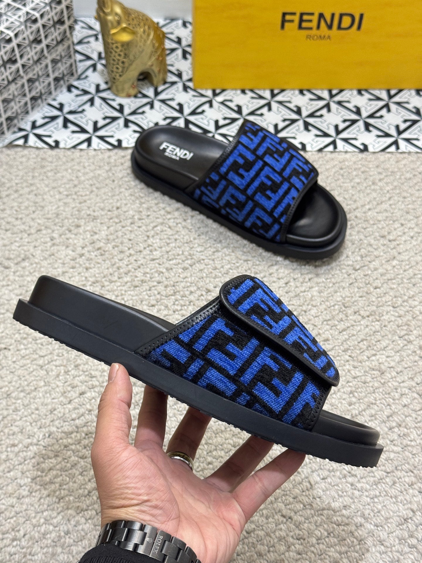 LuxluxHouse Best Quality Sandals Fendi