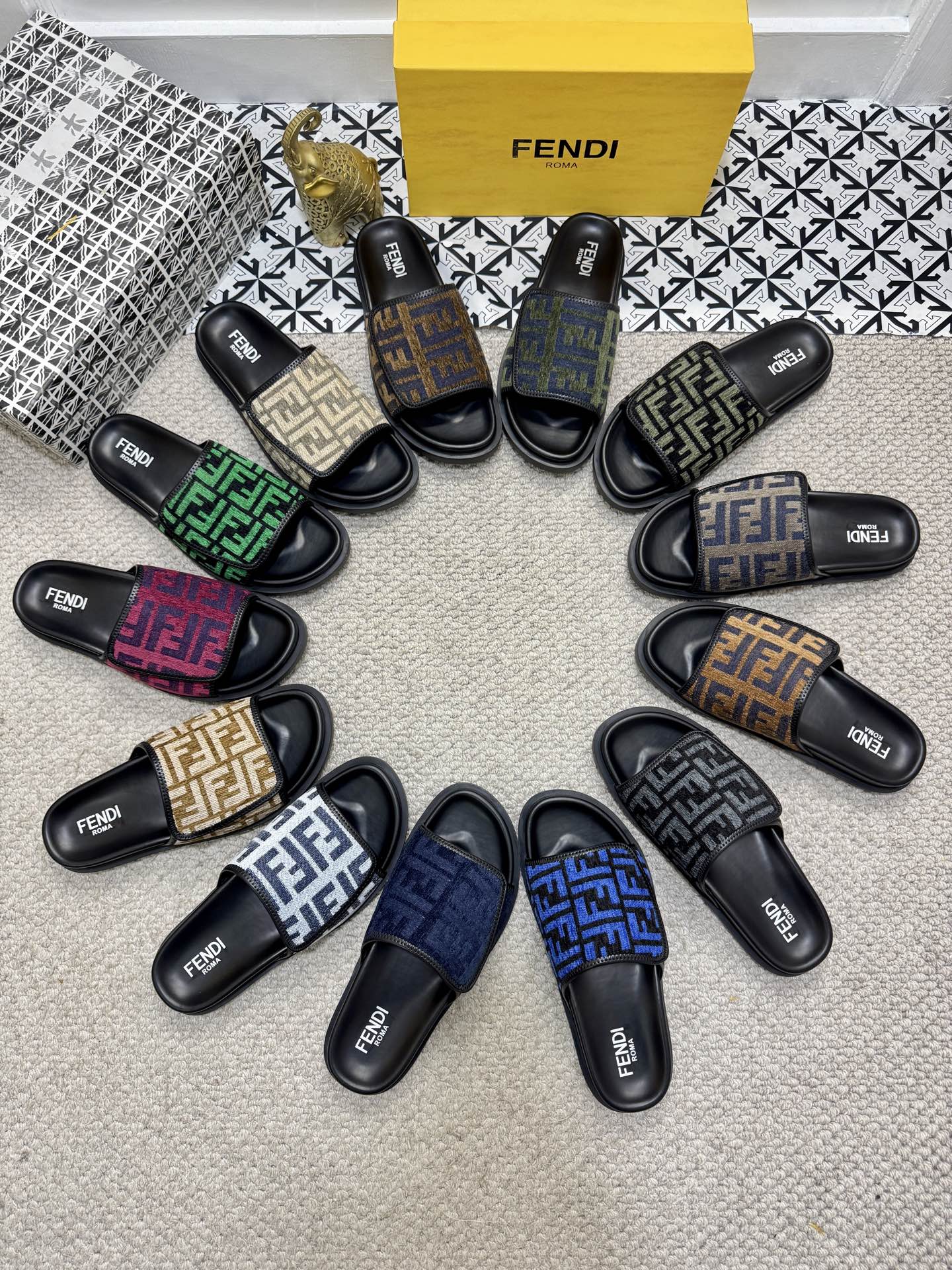 LuxluxHouse Best Quality Sandals Fendi