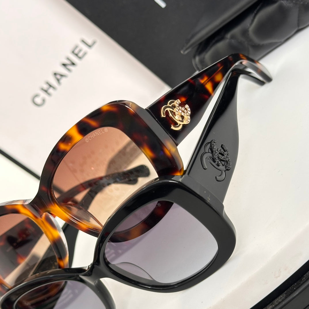LuxluxHouse Best Quality Glasses Chanel