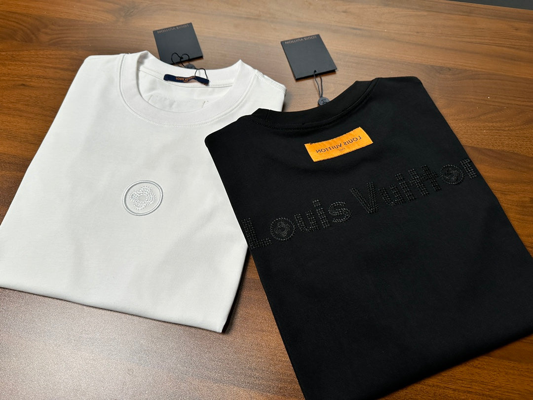 LuxluxHouse Best Quality Clothes T-shirt Louis Vuitton