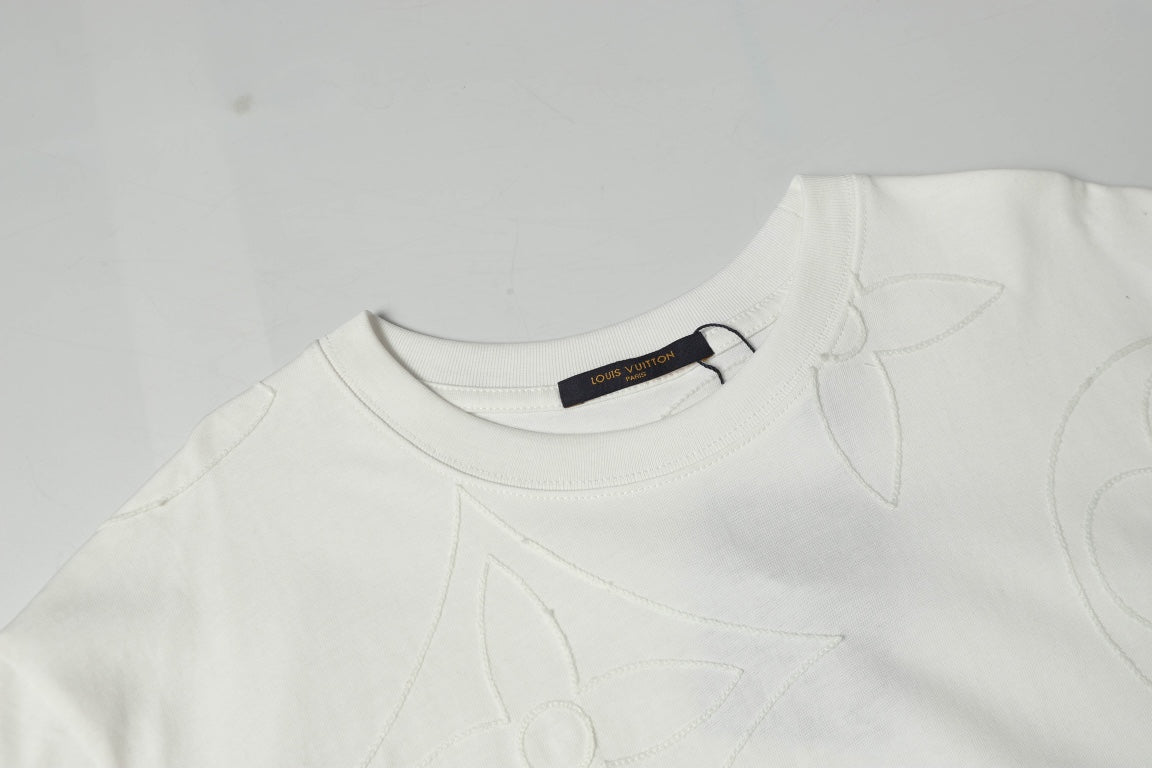 LuxluxHouse Best Quality Clothes T-shirt Louis Vuitton