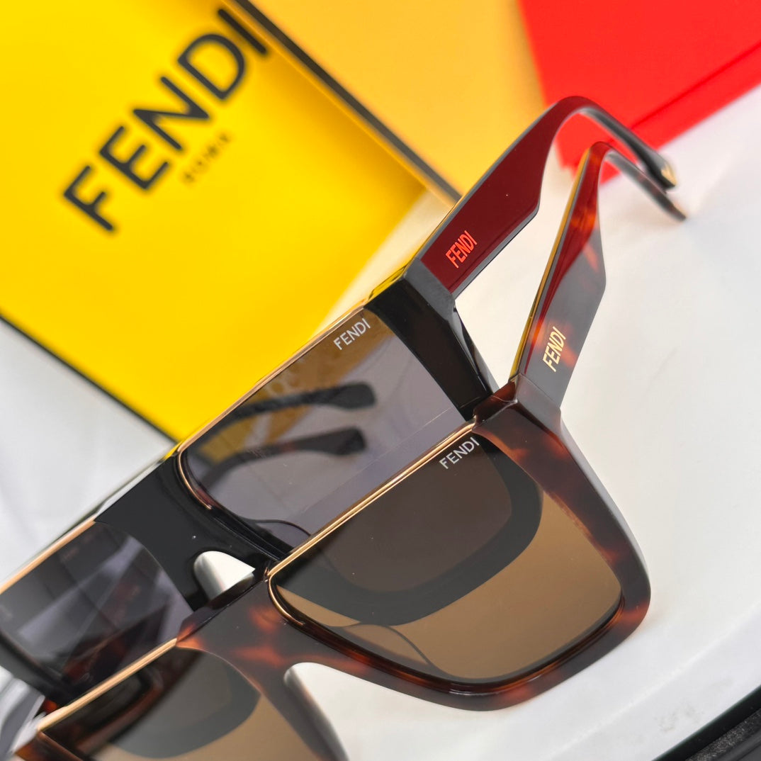 LuxluxHouse Best Quality Glasses Fendi