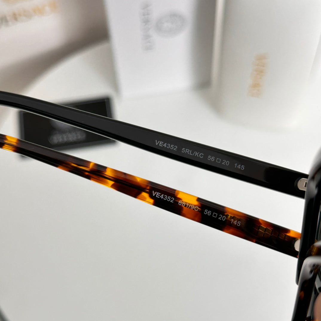 LuxluxHouse Best Quality Glasses Versace