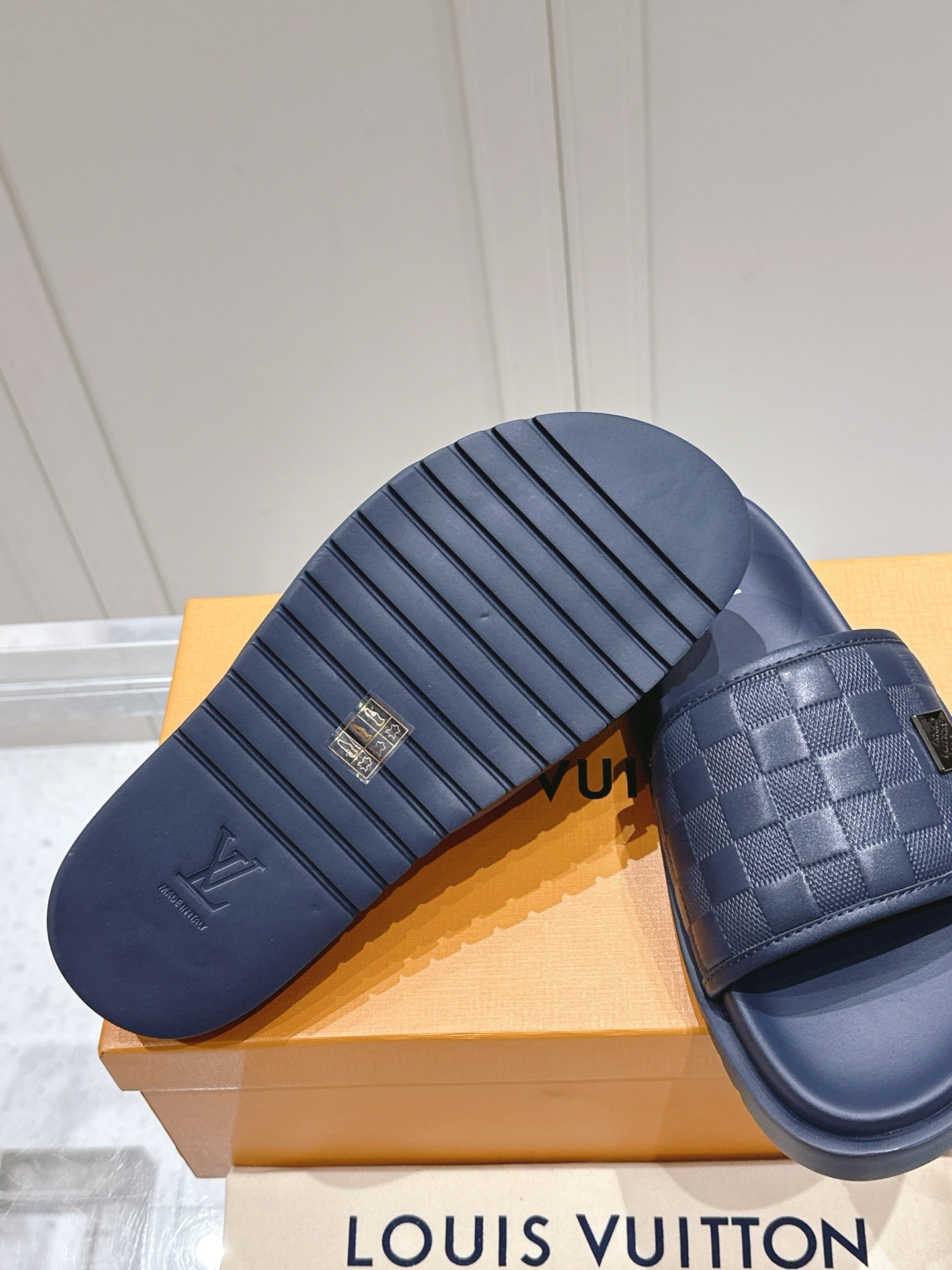 LuxluxHouse Best Quality Women Shoes Hermes