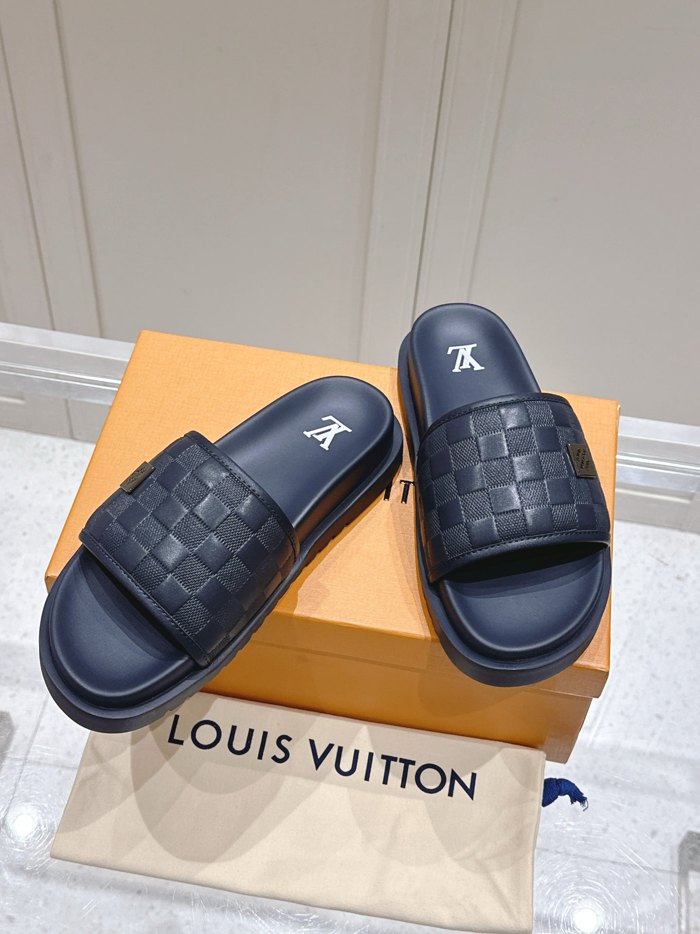 LuxluxHouse Best Quality Women Shoes Hermes
