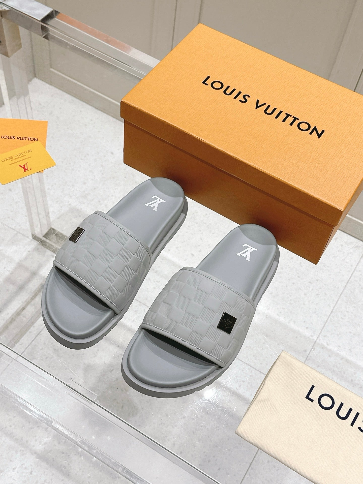 LuxluxHouse Best Quality Women Shoes Hermes