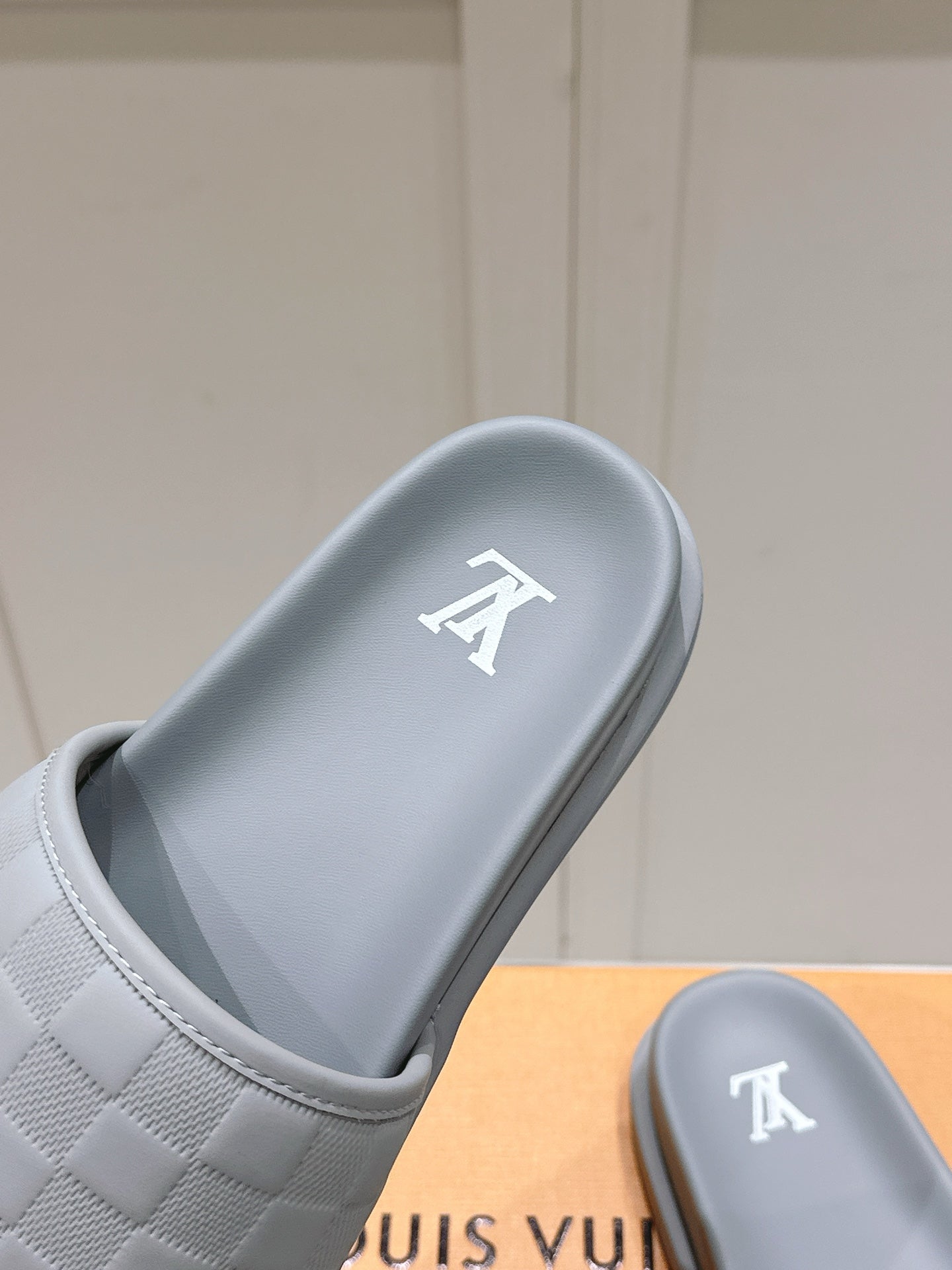 LuxluxHouse Best Quality Women Shoes Hermes