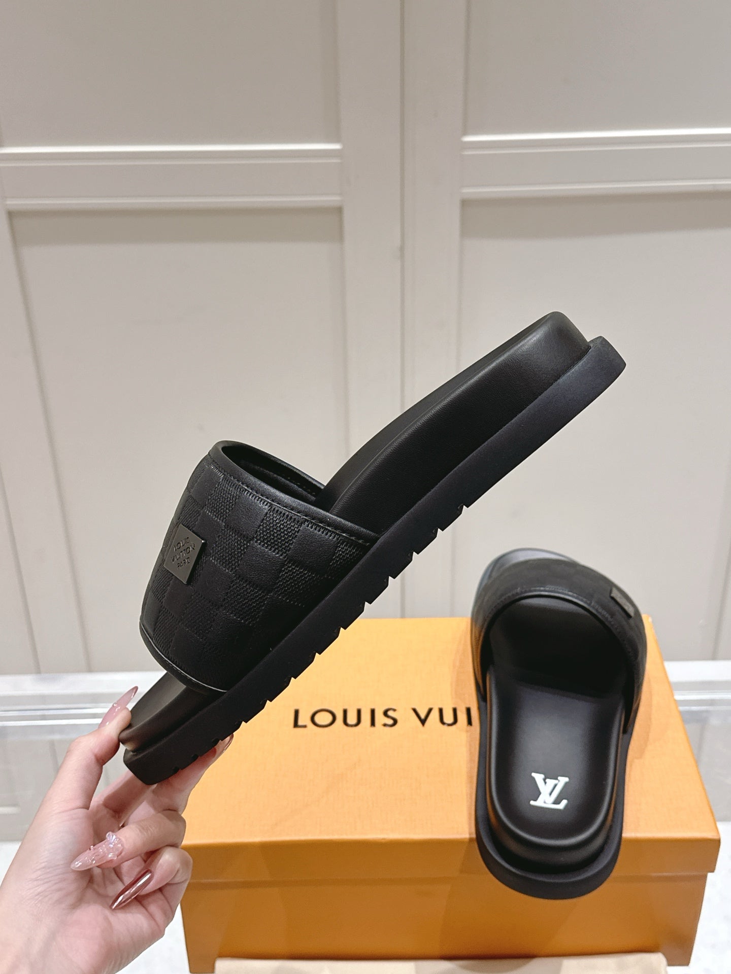 LuxluxHouse Best Quality Women Shoes Hermes