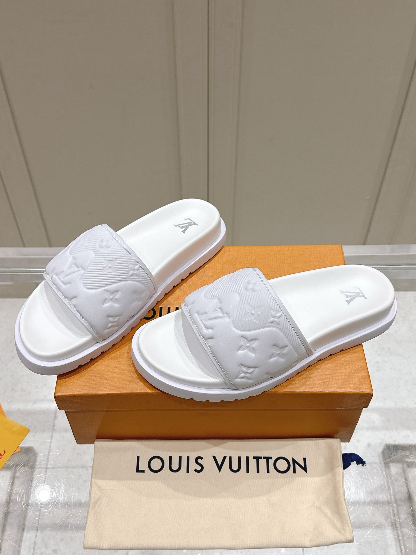 LuxluxHouse Best Quality Women Shoes Hermes