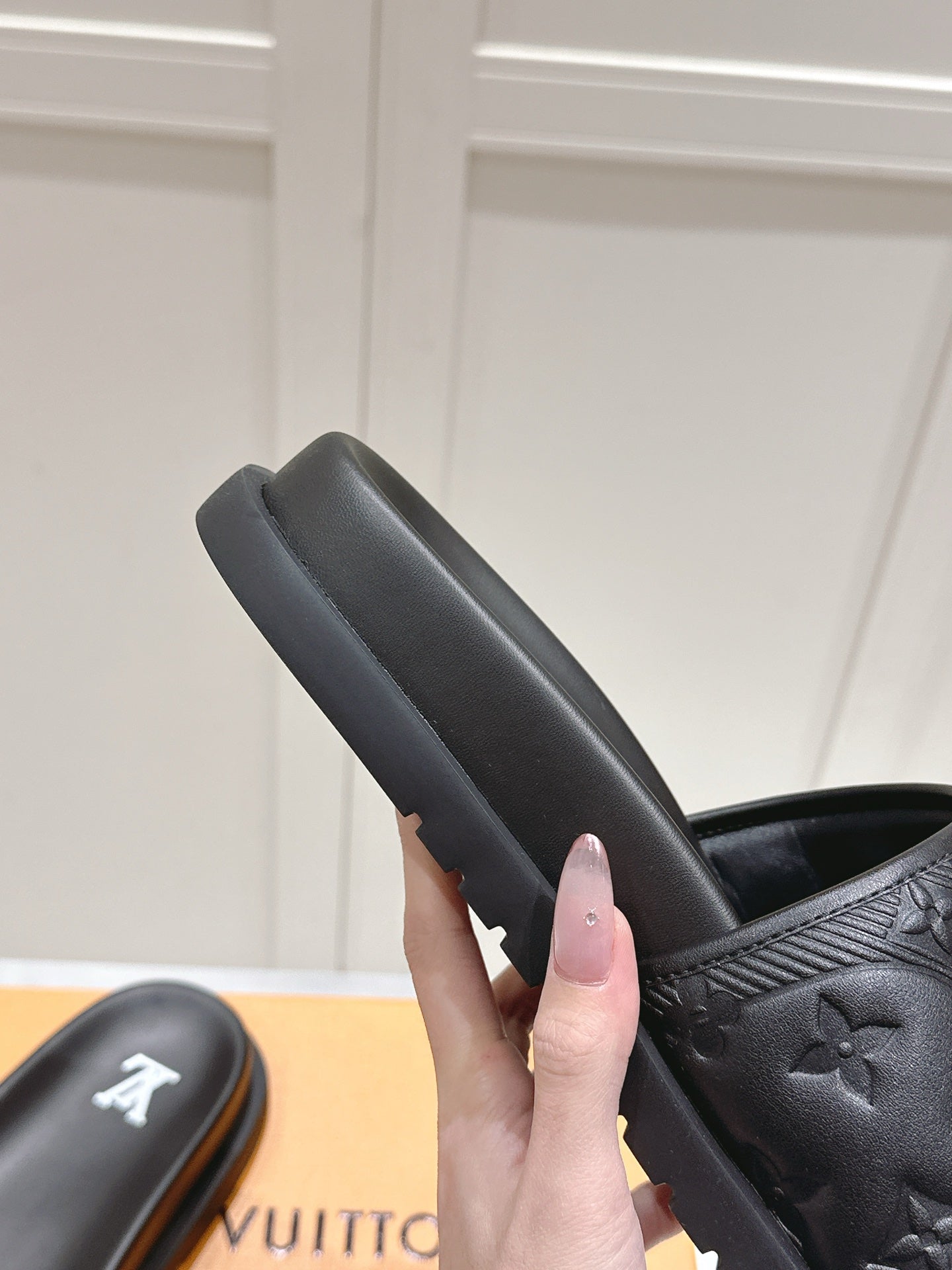 LuxluxHouse Best Quality Women Shoes Hermes