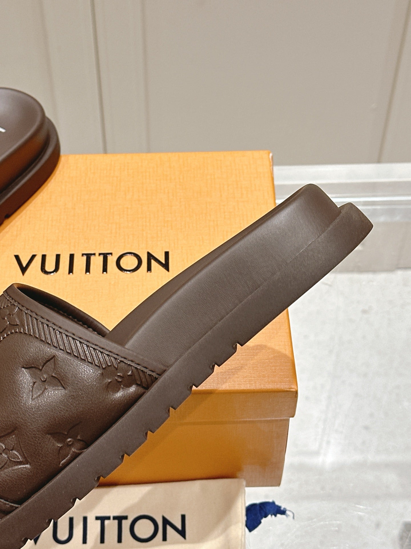 LuxluxHouse Best Quality Women Shoes Hermes