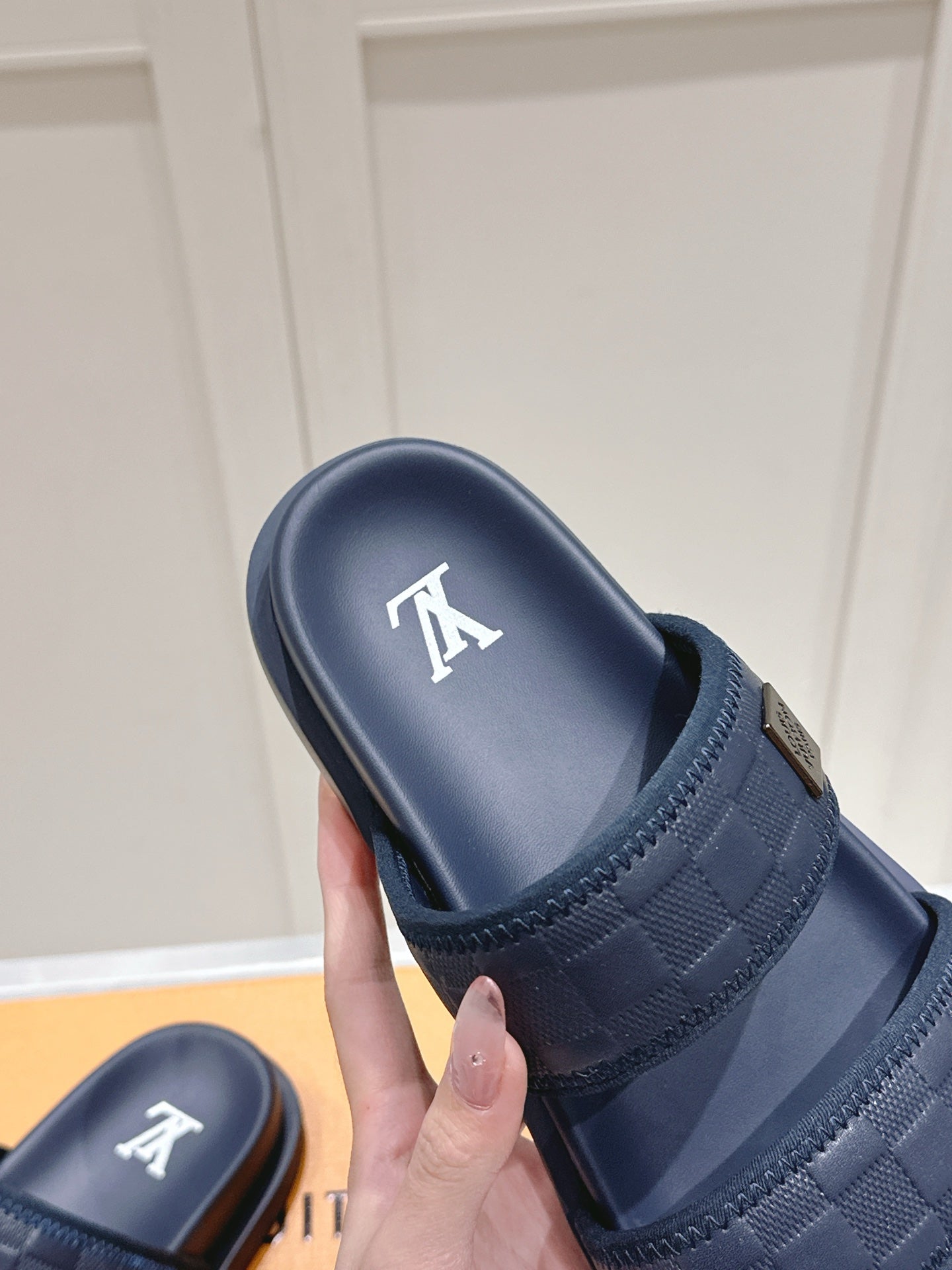 LuxluxHouse Best Quality Women Shoes Hermes