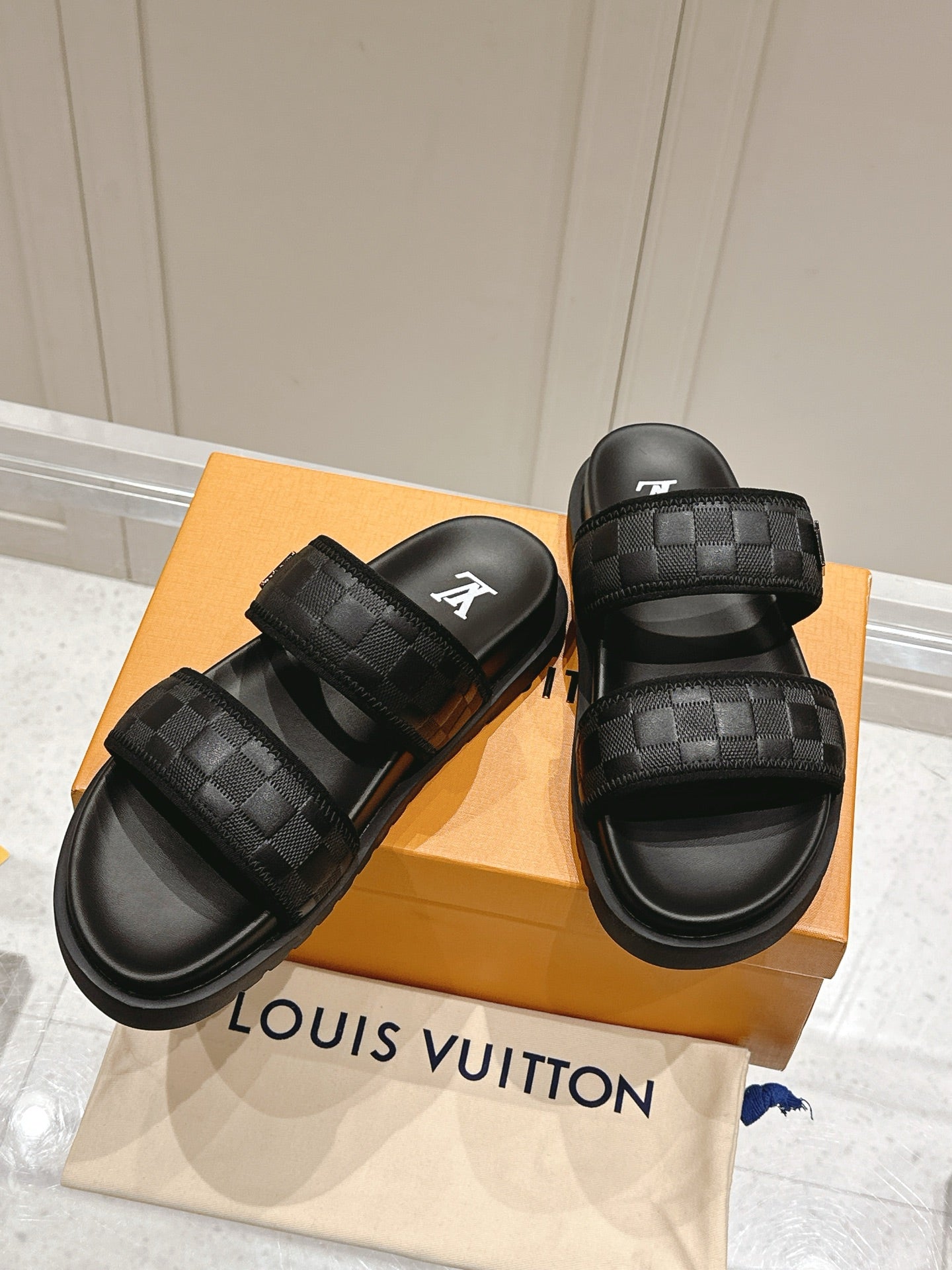 LuxluxHouse Best Quality Women Shoes Hermes