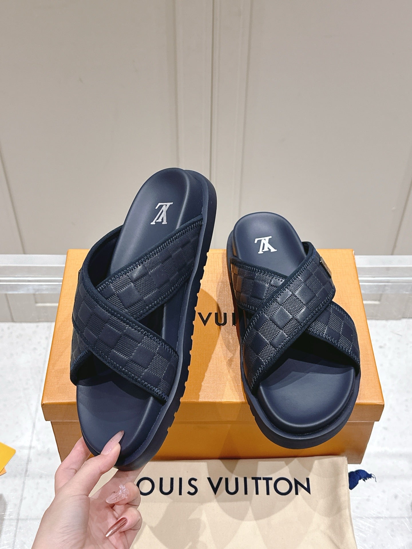 LuxluxHouse Best Quality Women Shoes Hermes