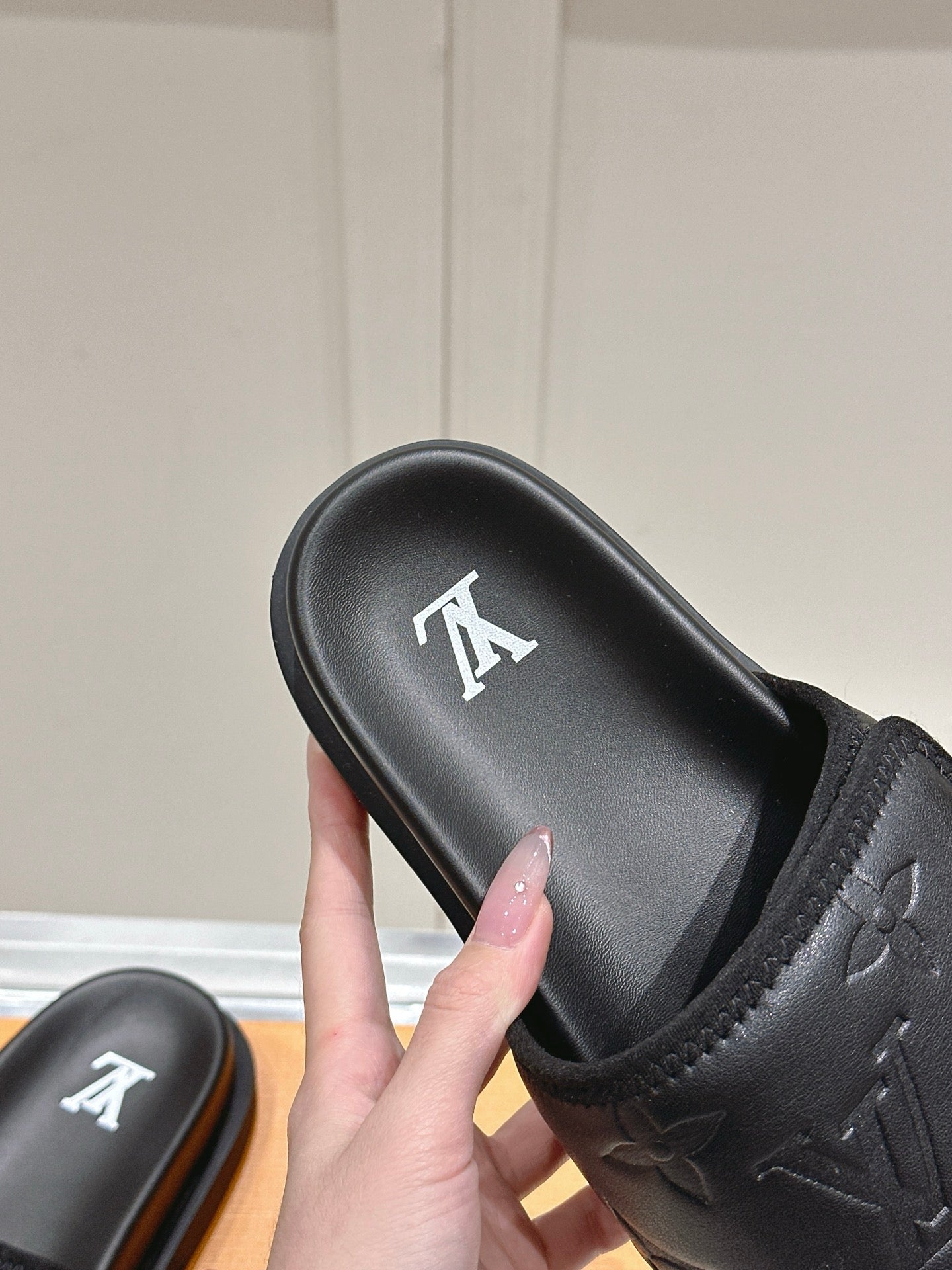 LuxluxHouse Best Quality Women Shoes Hermes