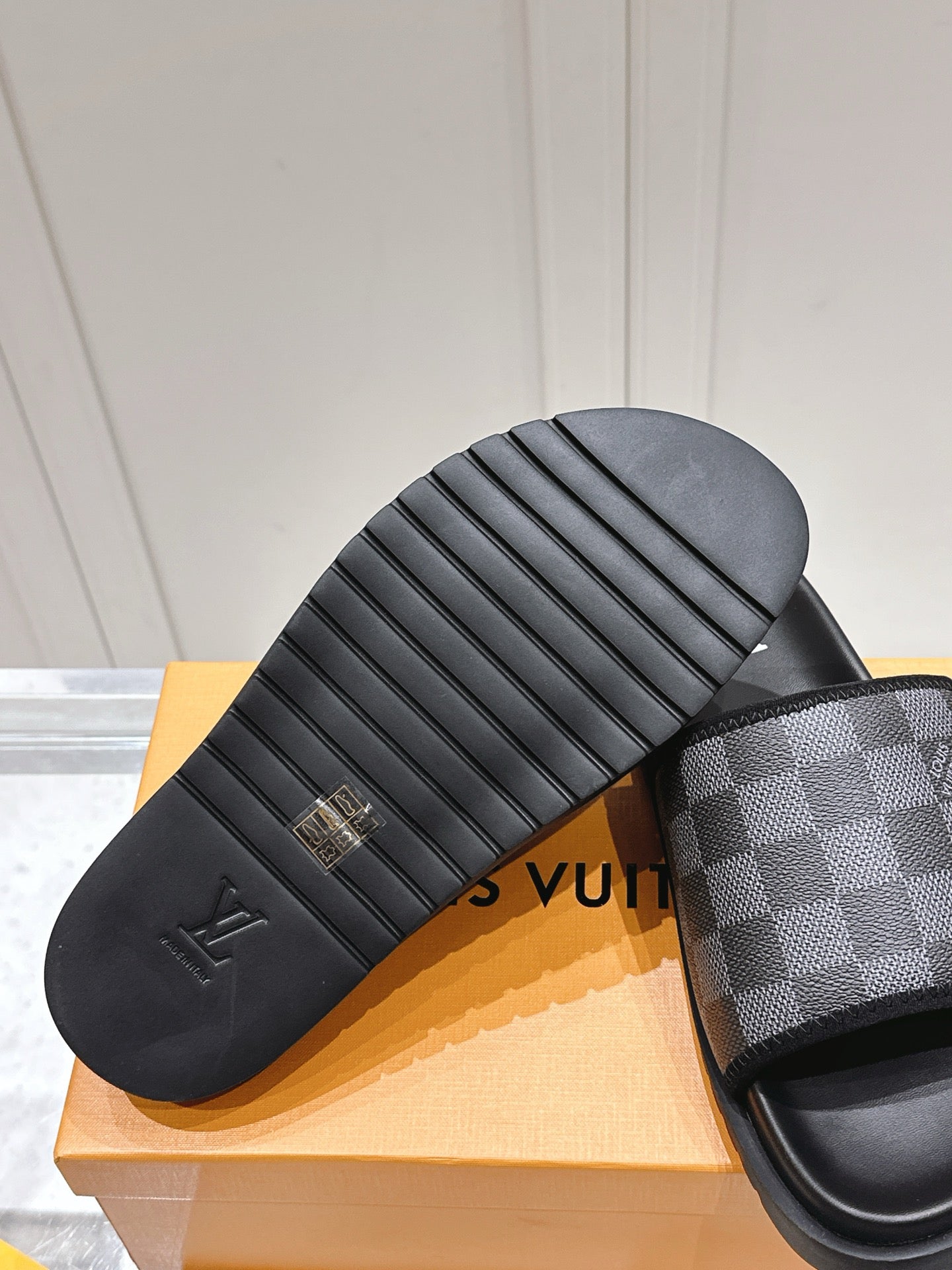 LuxluxHouse Best Quality Women Shoes Hermes