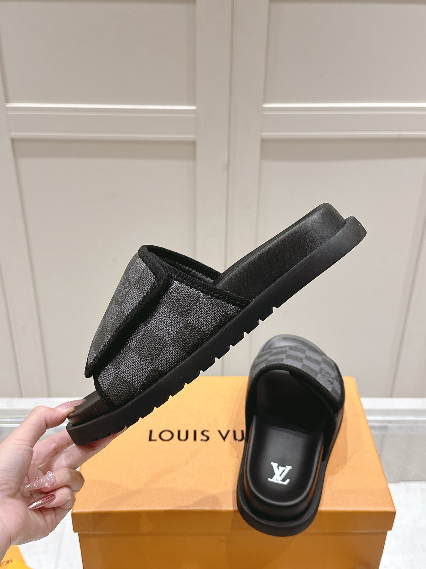 LuxluxHouse Best Quality Women Shoes Hermes